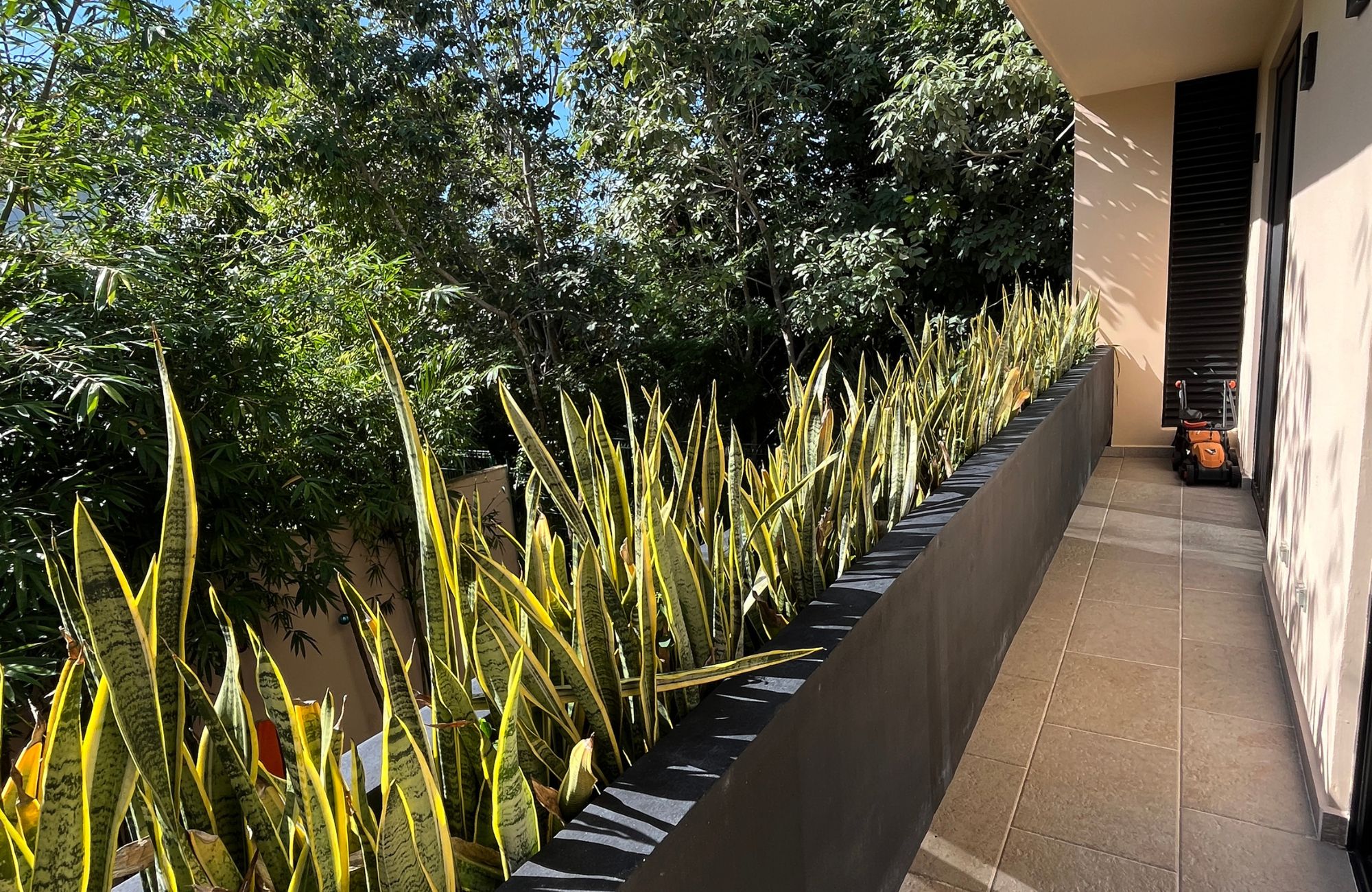 House for sale in a gated community with a clubhouse, Xpu-ha, Quintana Roo