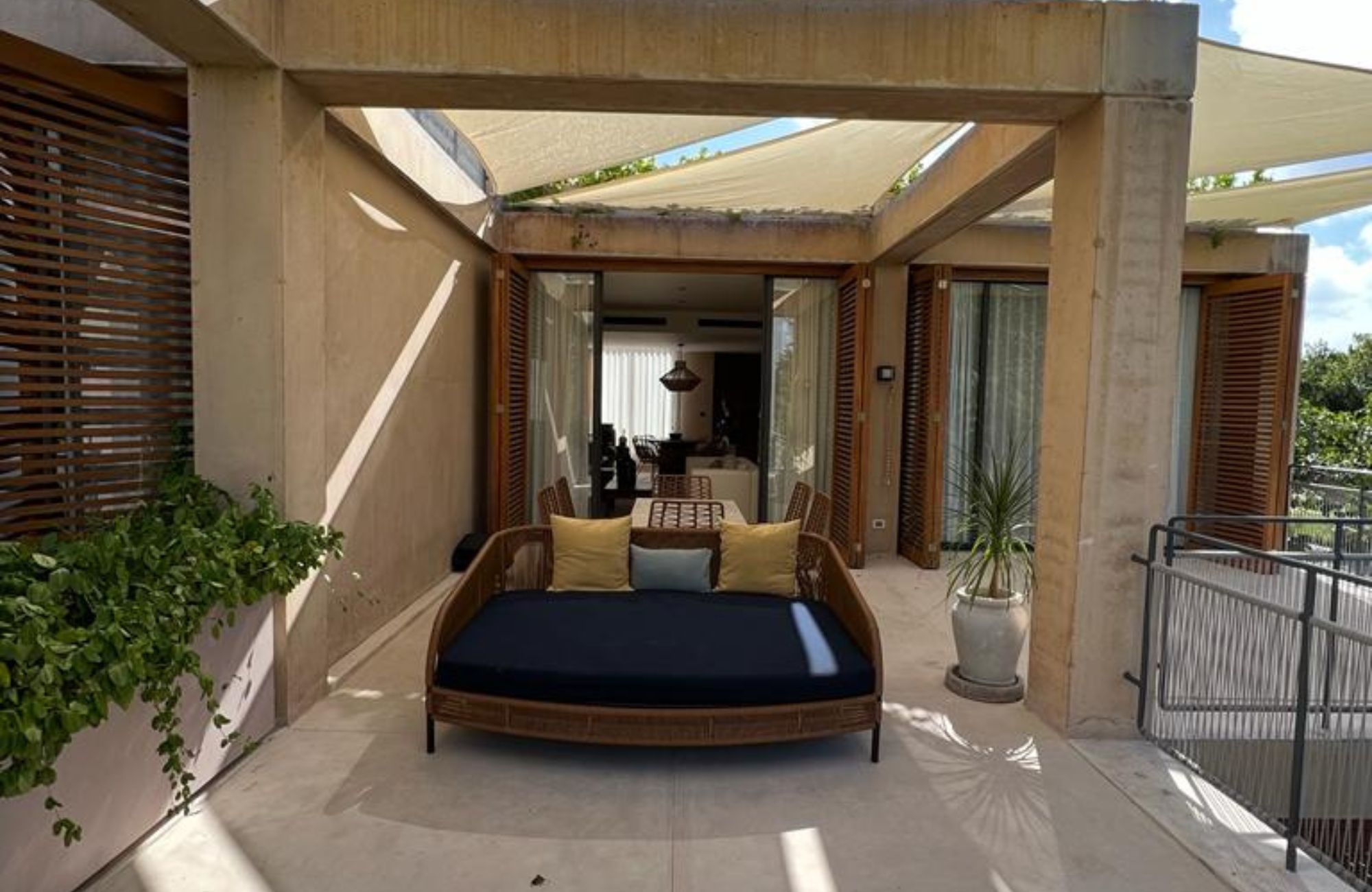 Apartment 400 meters from the beach, ocean view rooftop Playa del Carmen.