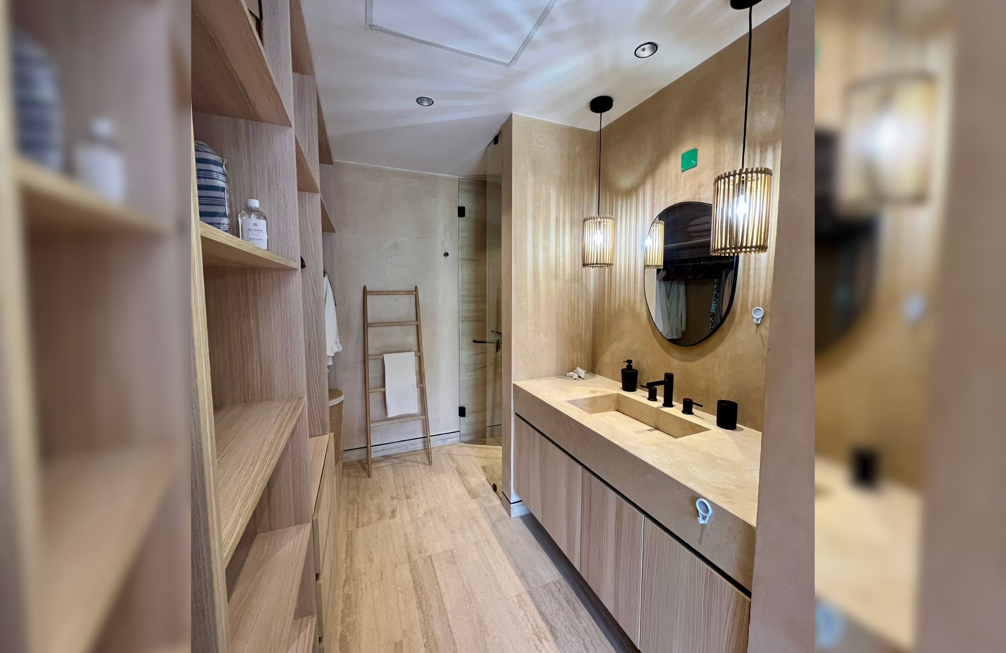 Condominio a pasos de la Quinta Avenida, rooftop, en venta Playa del Carmen.