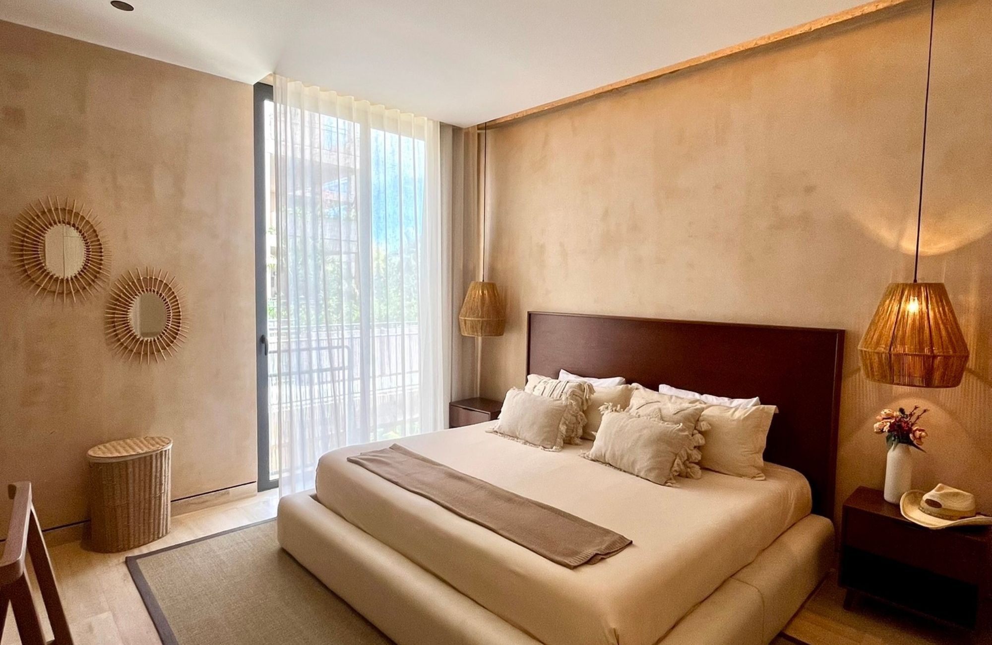 Condominio a pasos de la Quinta Avenida, rooftop, en venta Playa del Carmen.