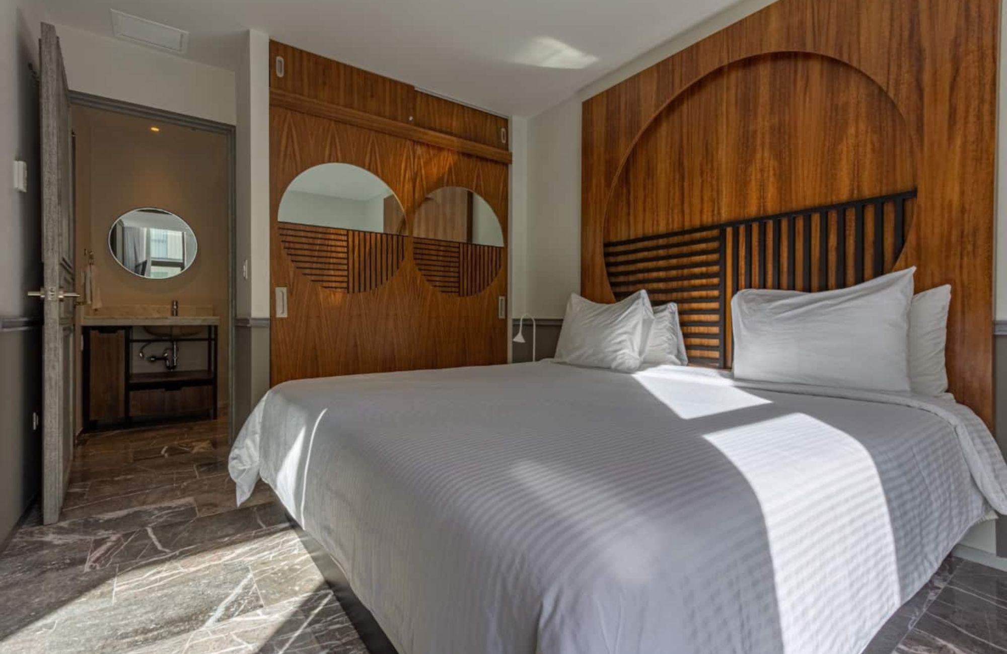 Modern Beach Hideaway for Sale, Fifth Avenue, Playa del Carmen