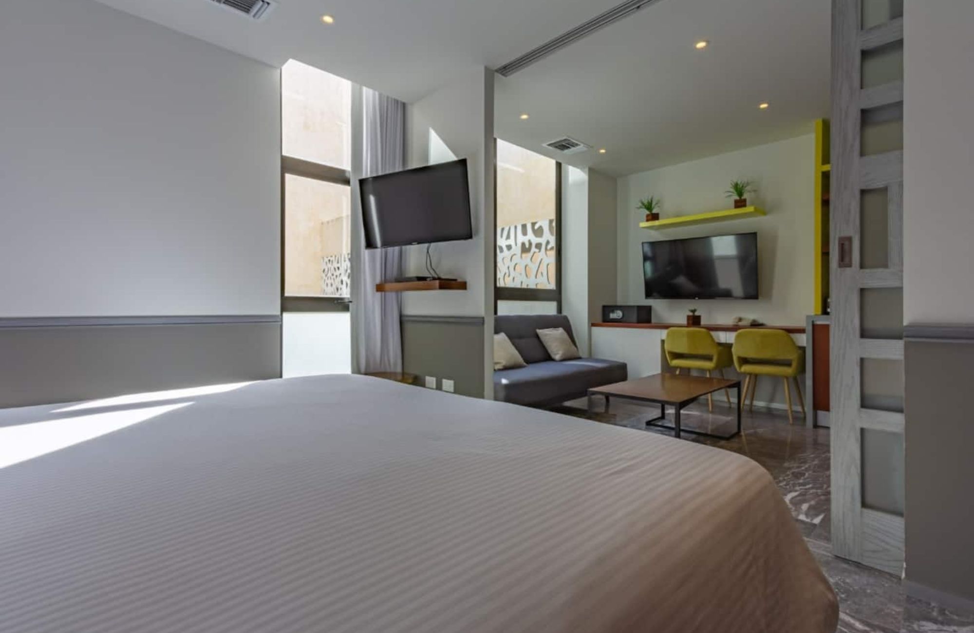 Modern Beach Hideaway for Sale, Fifth Avenue, Playa del Carmen