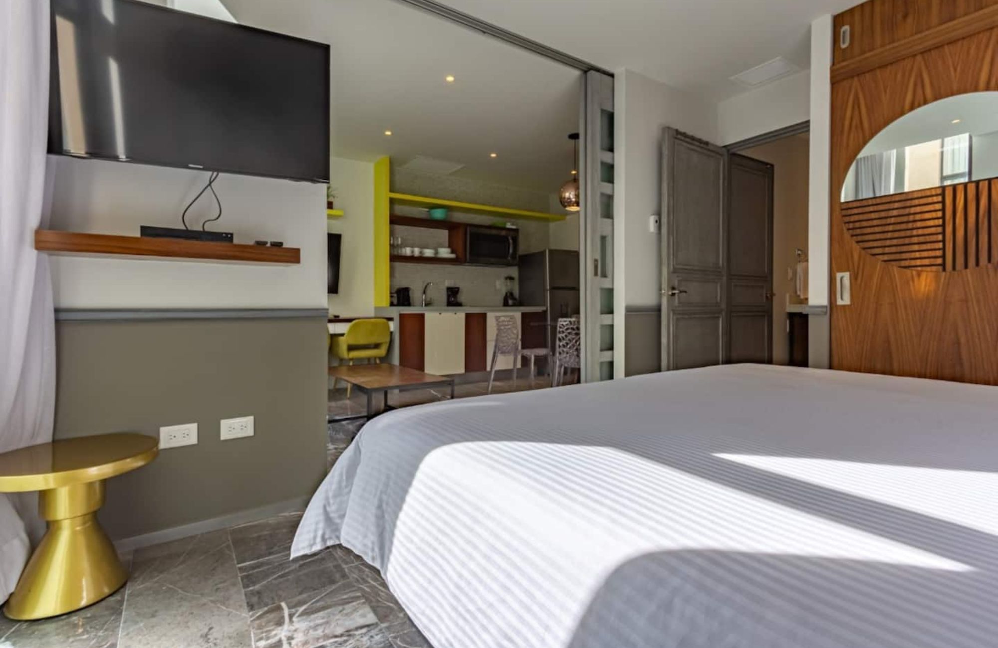 Modern Beach Hideaway for Sale, Fifth Avenue, Playa del Carmen