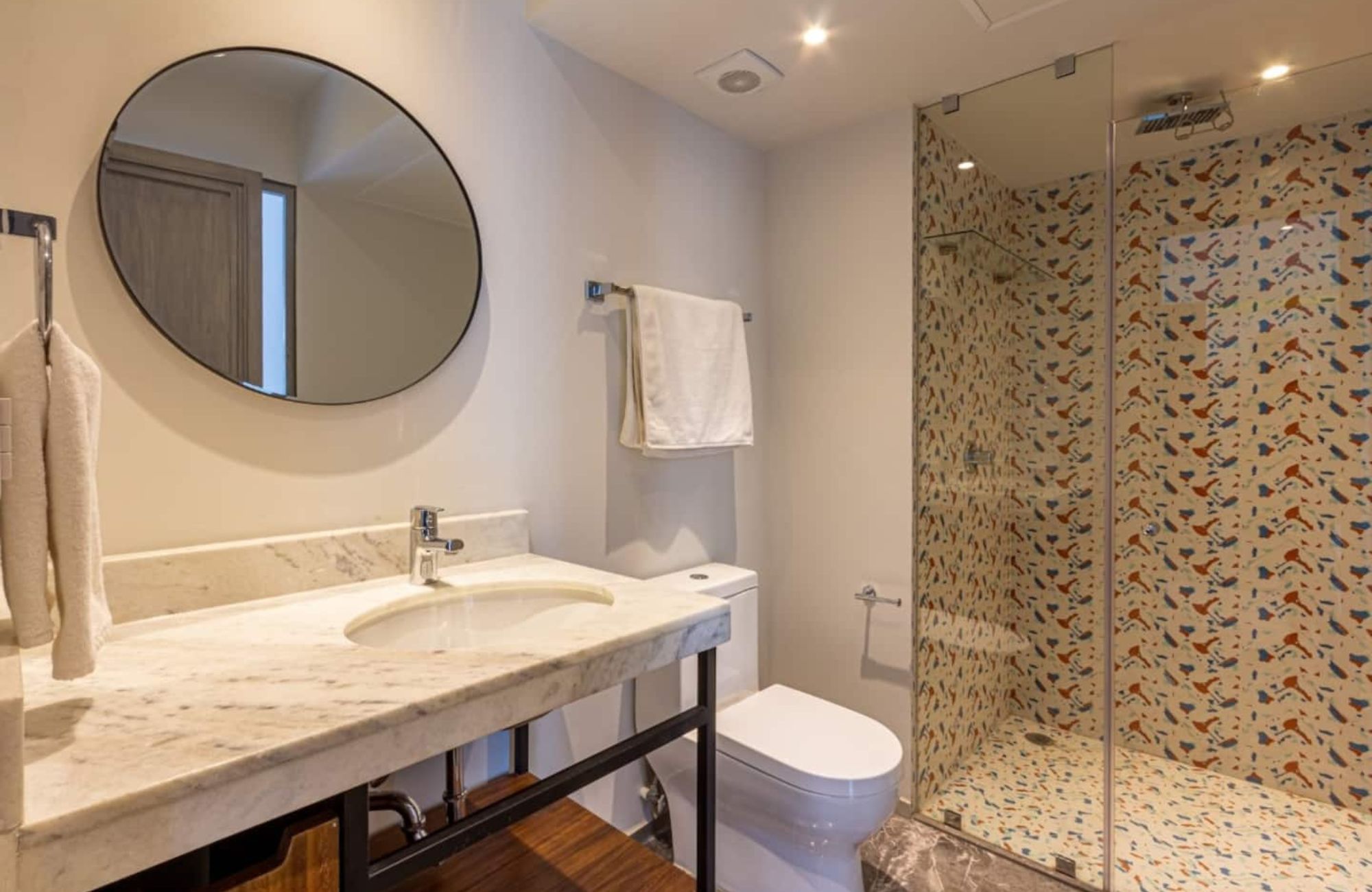 Modern Beach Hideaway for Sale, Fifth Avenue, Playa del Carmen