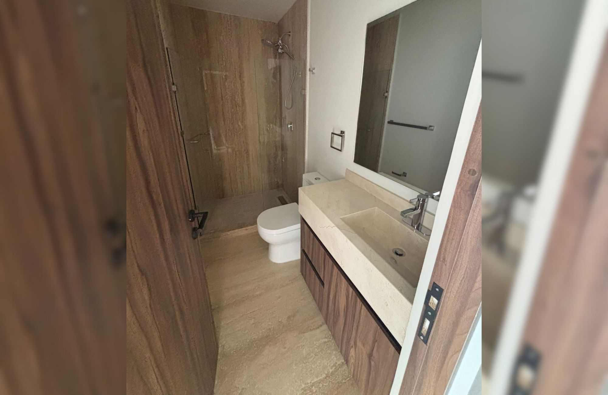 Penthouse with park, yoga area, pool, gym, mini golf, pre-construction, for sale, Quer&eacute;taro.