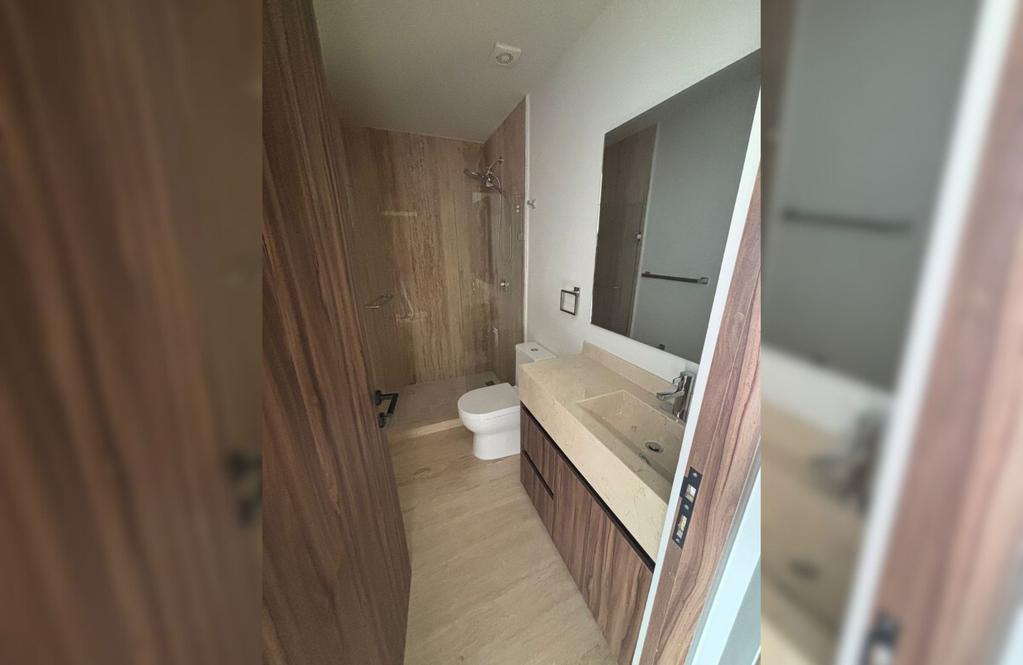 Penthouse with park, yoga area, pool, gym, mini golf, pre-construction, for sale, Quer&eacute;taro.