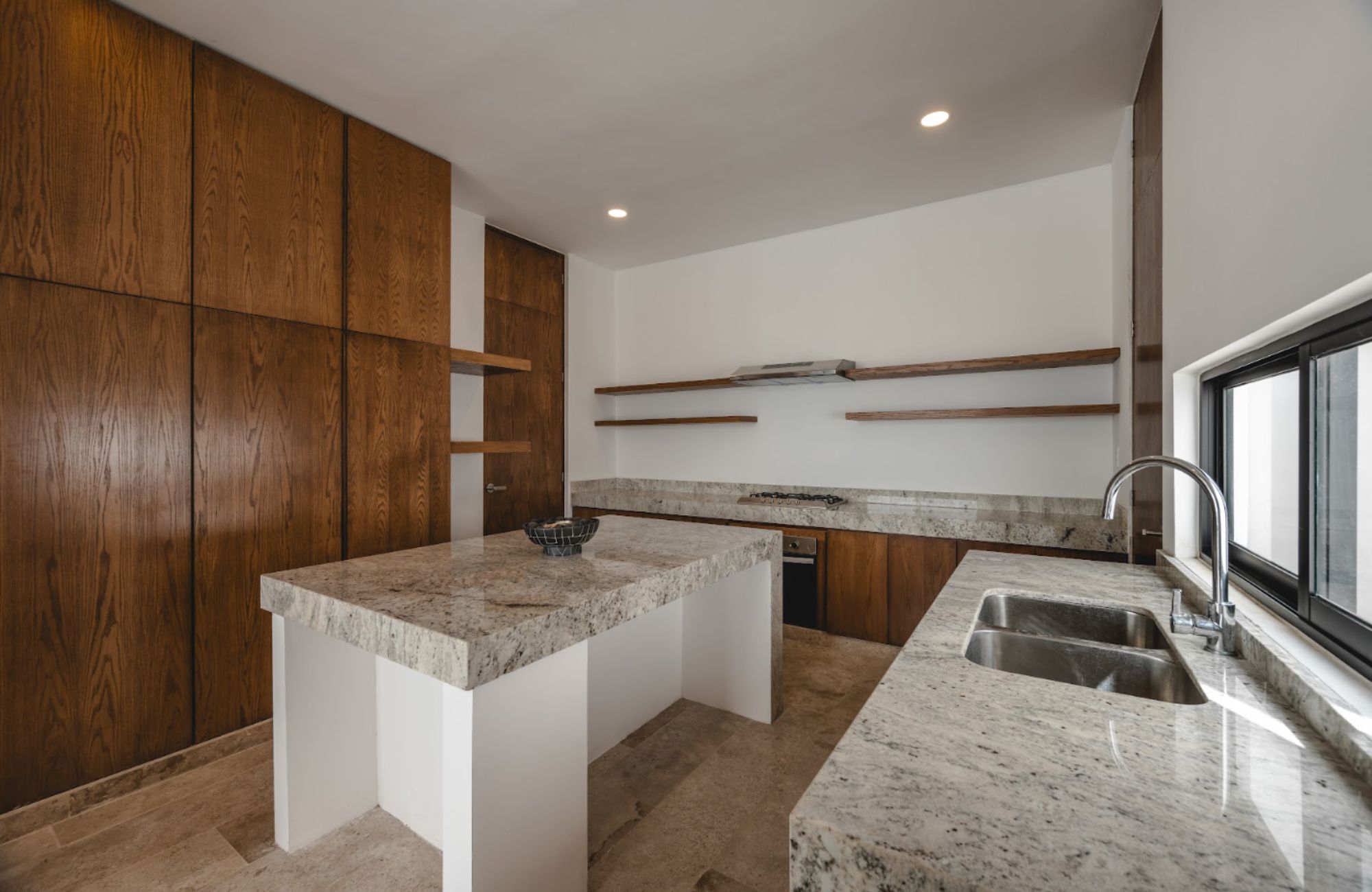 Villa with private pool and beach club for sale, San Benito, Yucat&aacute;n