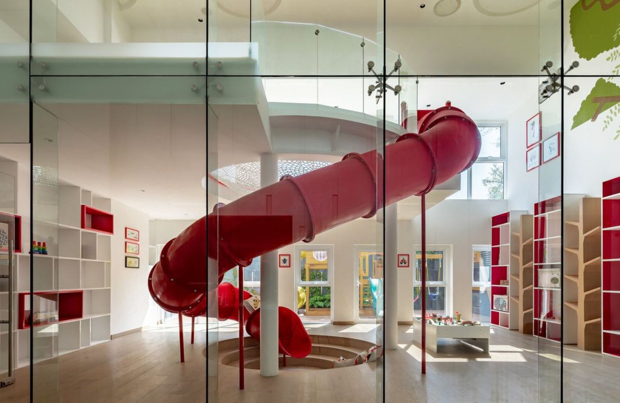 Condo with cinema, pool, gym with spinning zone, golf course view, service room, with bathroom, amenities for the whole family, pre-construc