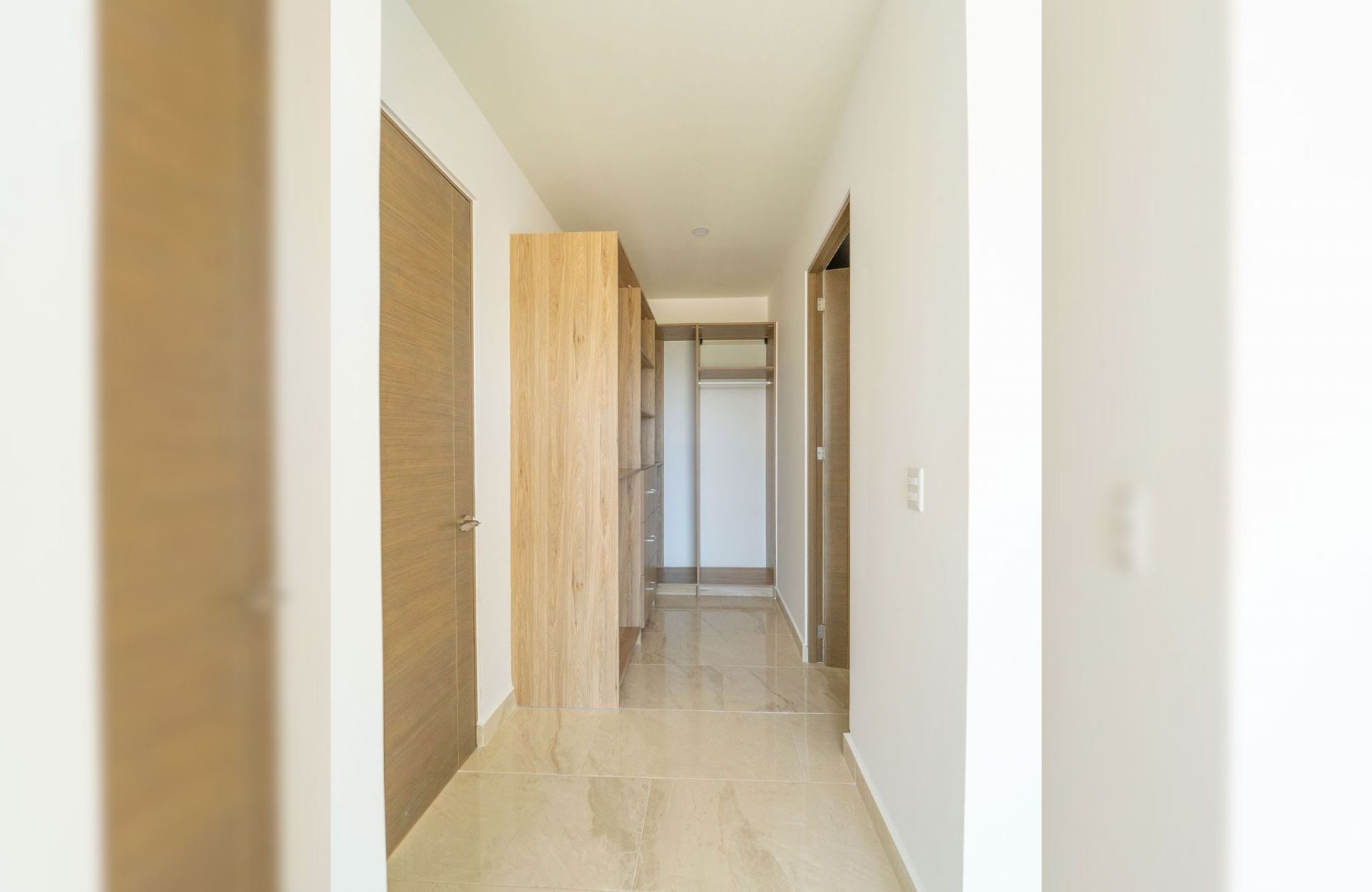 3 bedroom apartment with Gym, Pool and Jacuzzi for sale, Hotel Zone, Cancun.