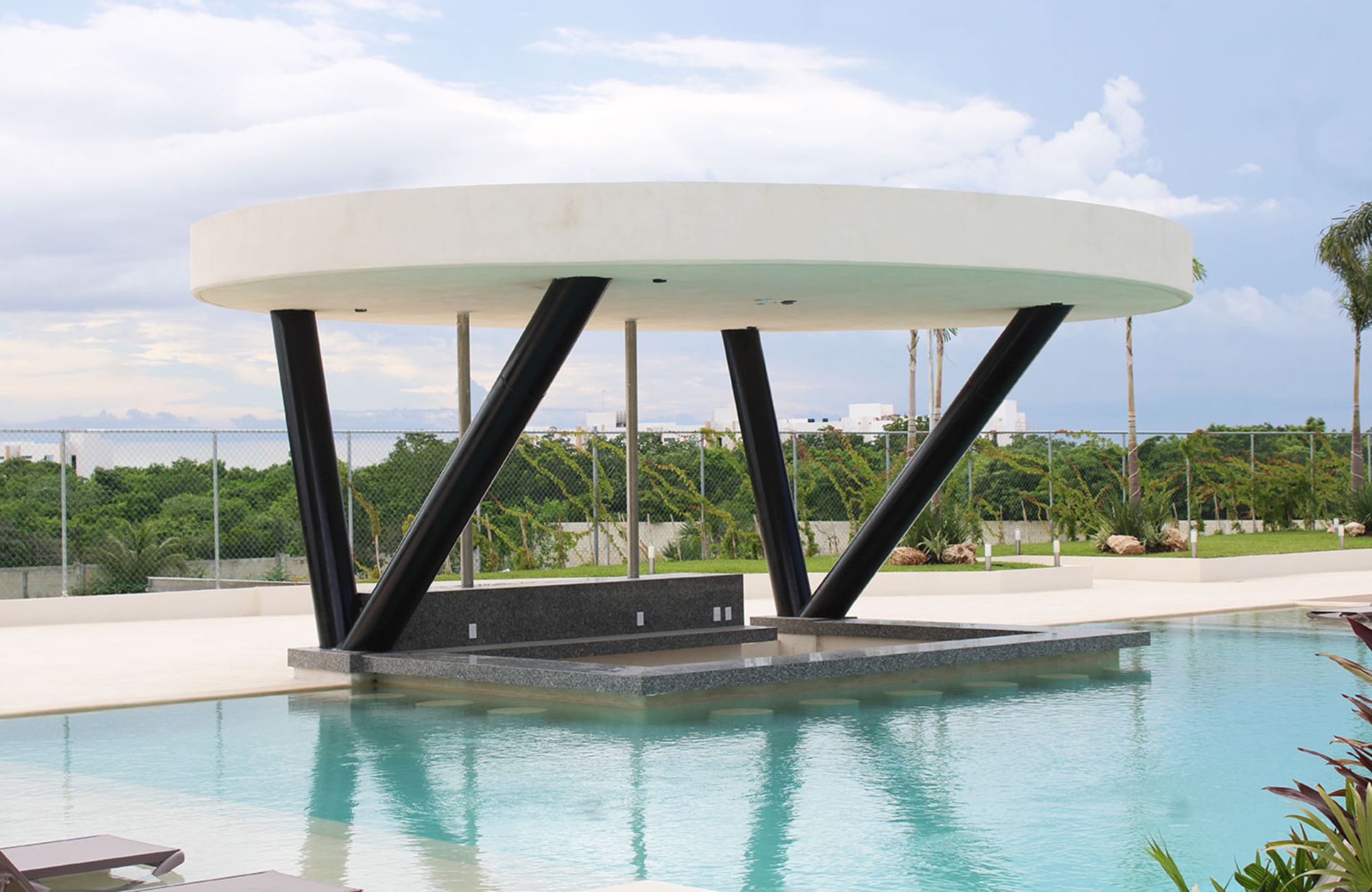 Condo with private balconies for sale, Huayac&aacute;n, Canc&uacute;n