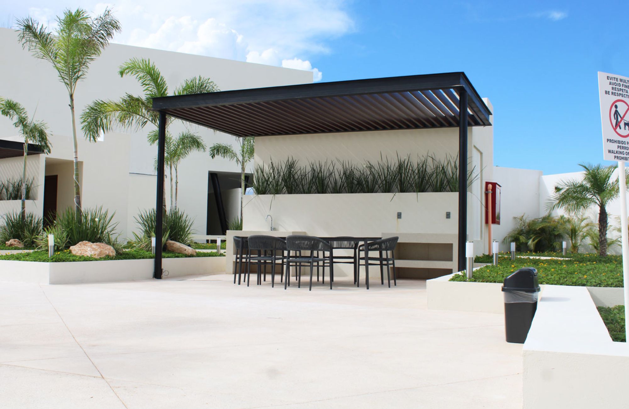 Condo with private balconies for sale, Huayac&aacute;n, Canc&uacute;n