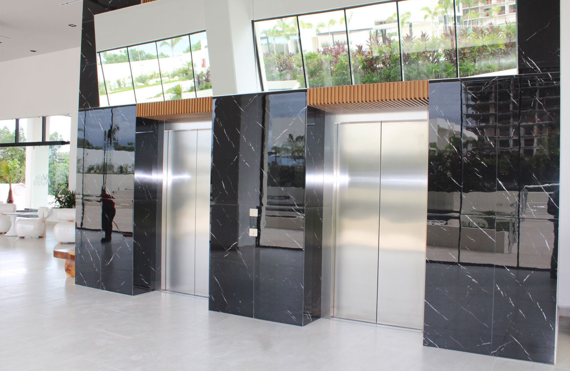 Condominium with pool, kids club and game room, pre-construction, for sale, Canc&uacute;n.