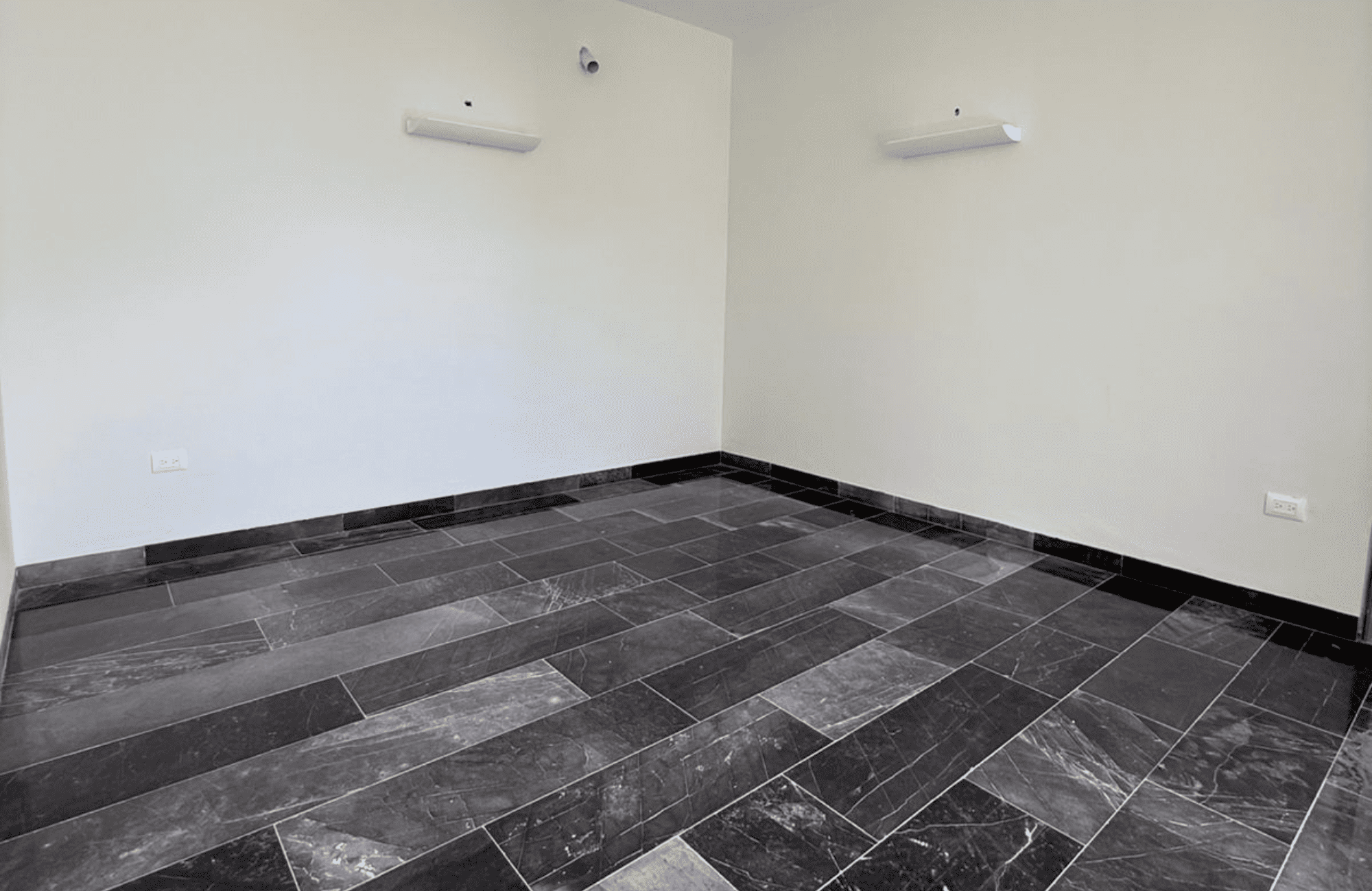 House in a gated community with golf course and clubhouse for sale, Yucat&aacute;n Country Club, M&eacute;rida