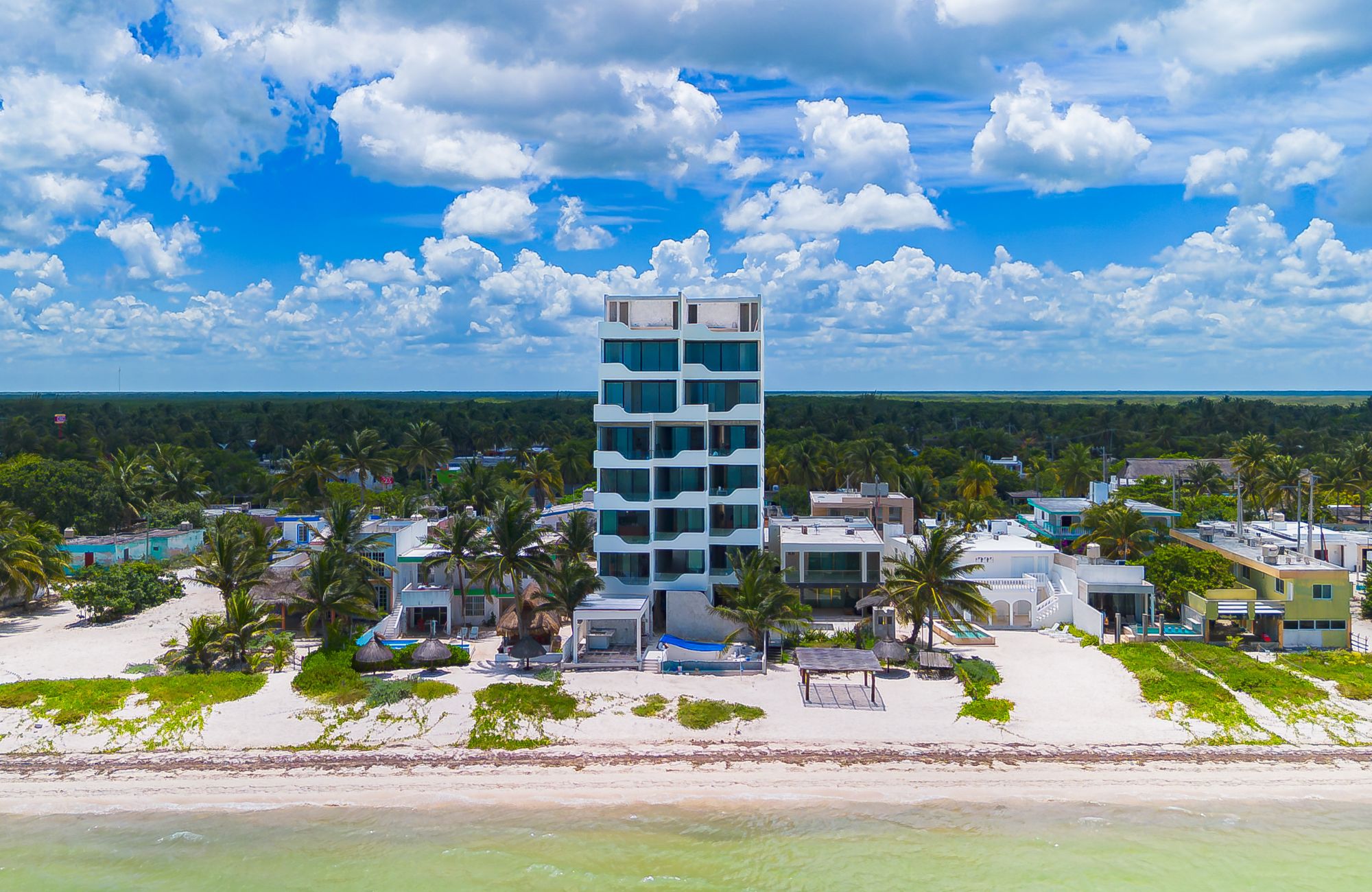 Apartment with beach club, pool, gym, cinema , North Zone, M&eacute;rida