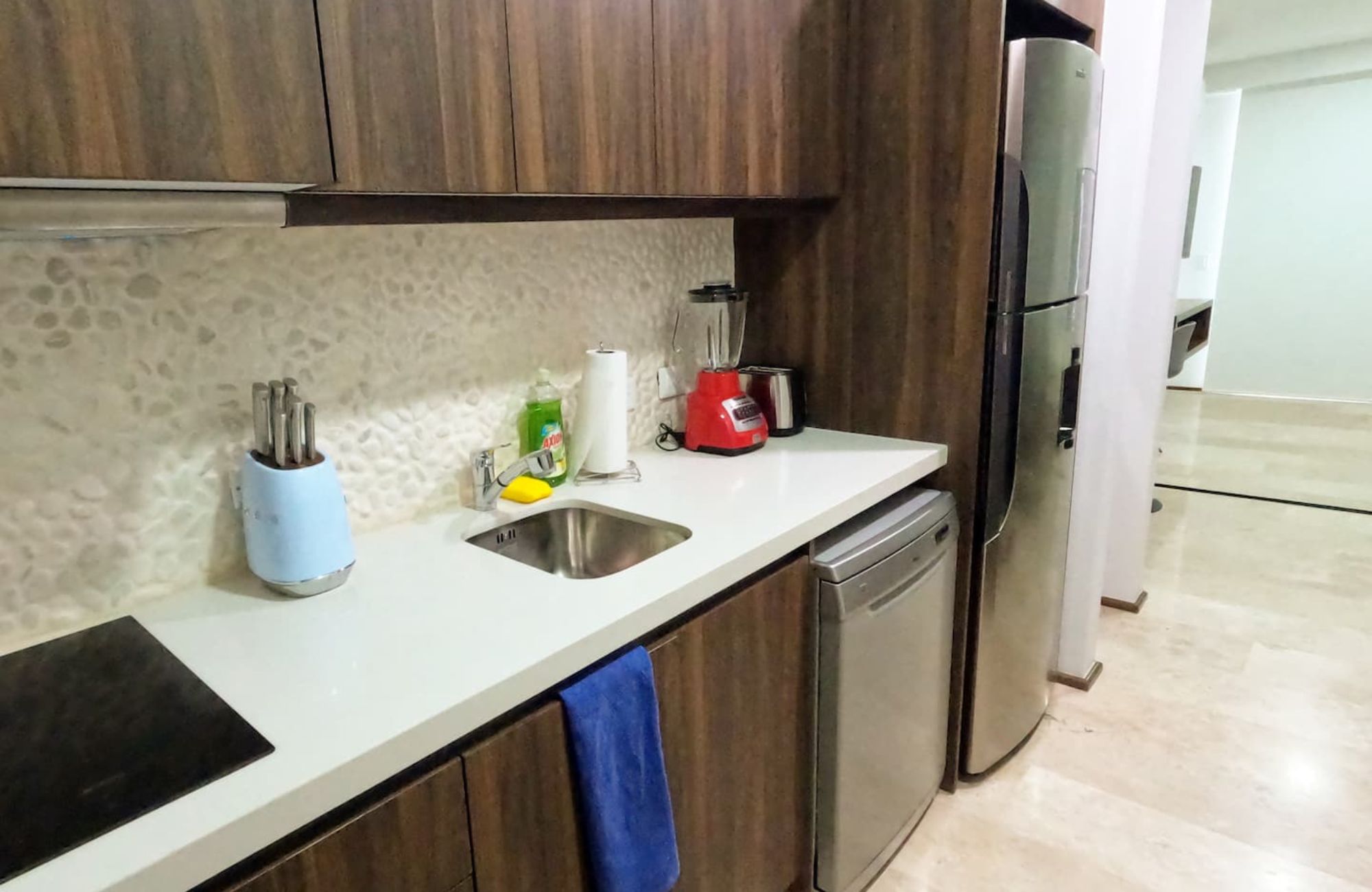 Apartment with ocean view pool, for sale, Colosio zone, Playa del Carmen, Quintana Roo, Mexico.