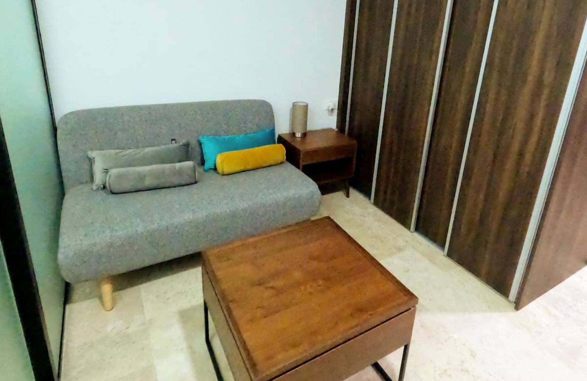 Apartment with ocean view pool, for sale, Colosio zone, Playa del Carmen, Quintana Roo, Mexico.