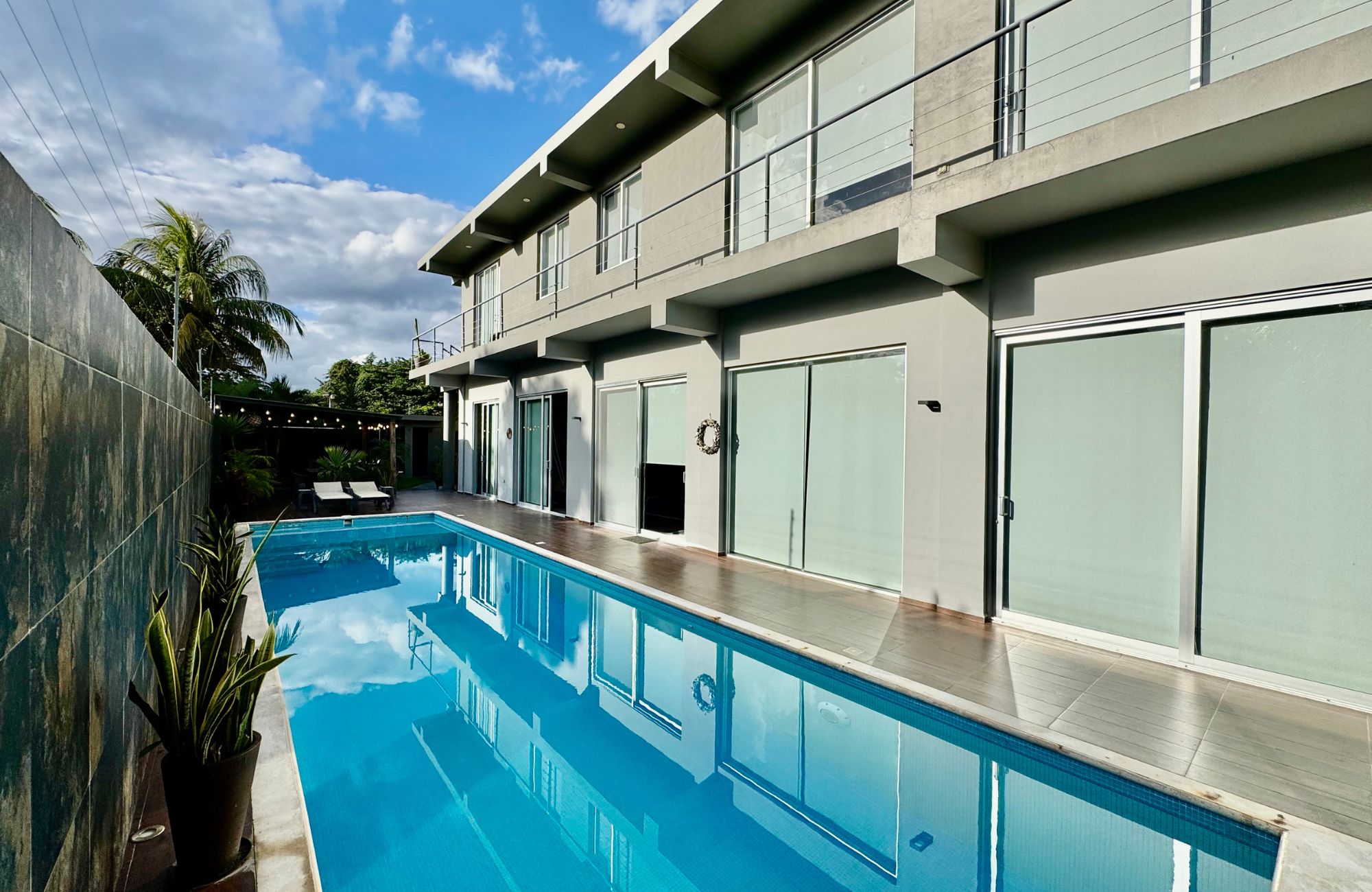 House with private pool, rooftop, double-height window, pre-construction, for sale in Country Club, Cozumel.