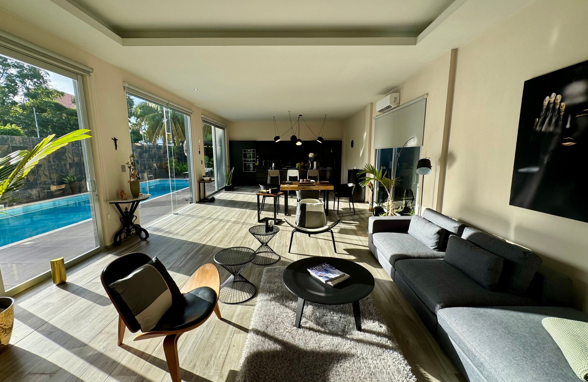 House with private pool, rooftop, double-height window, pre-construction, for sale in Country Club, Cozumel.