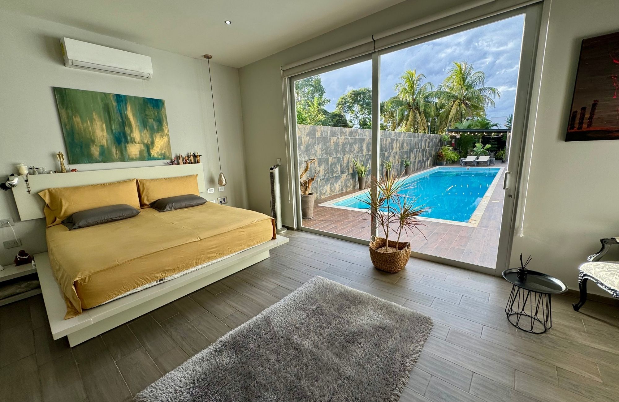 House with private pool, rooftop, double-height window, pre-construction, for sale in Country Club, Cozumel.