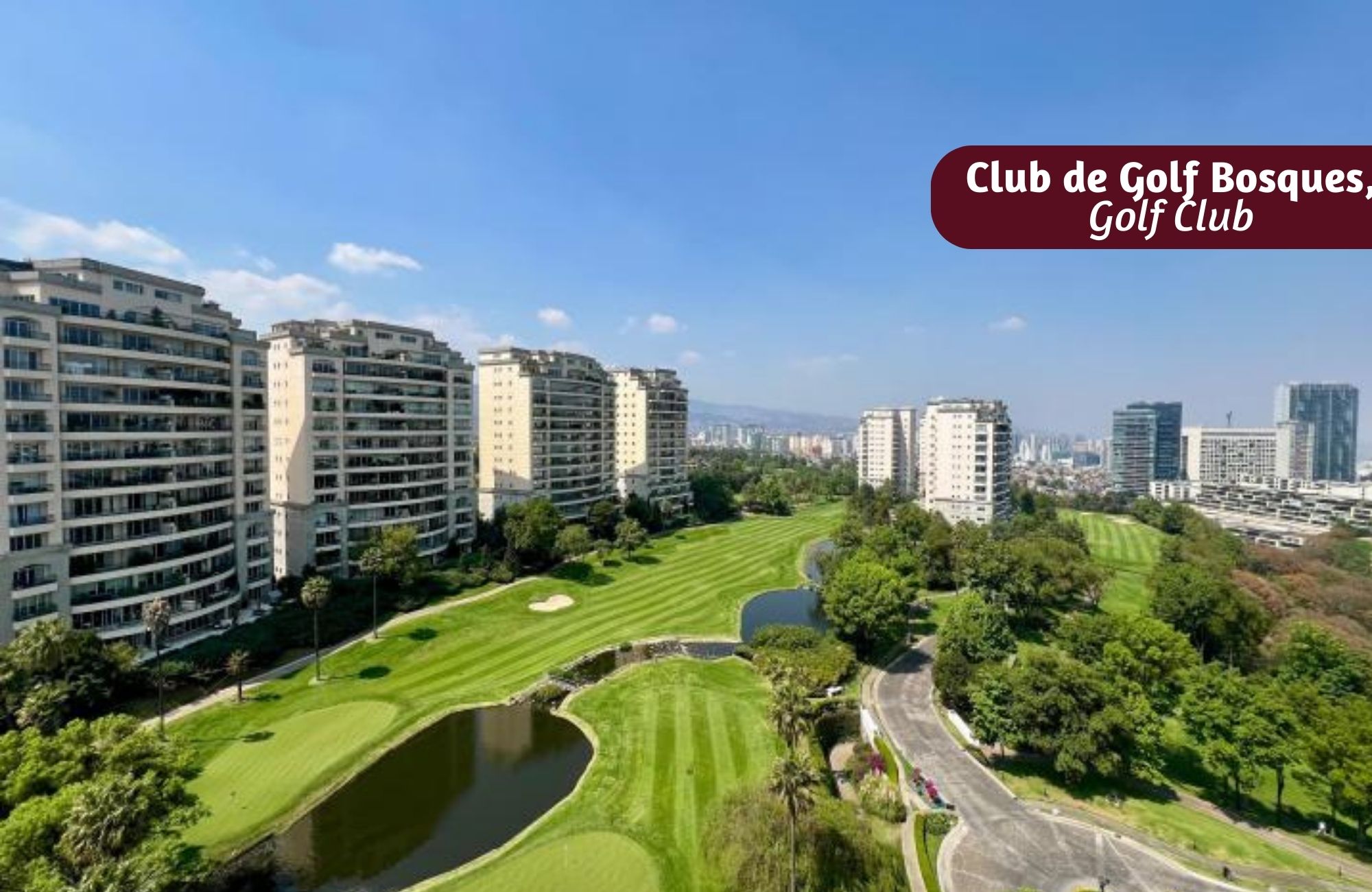 204 m2 condo with high ceilings, in Bosque Real, pet-friendly, covered pool, spa, playground, Huixquilucan Mexico City