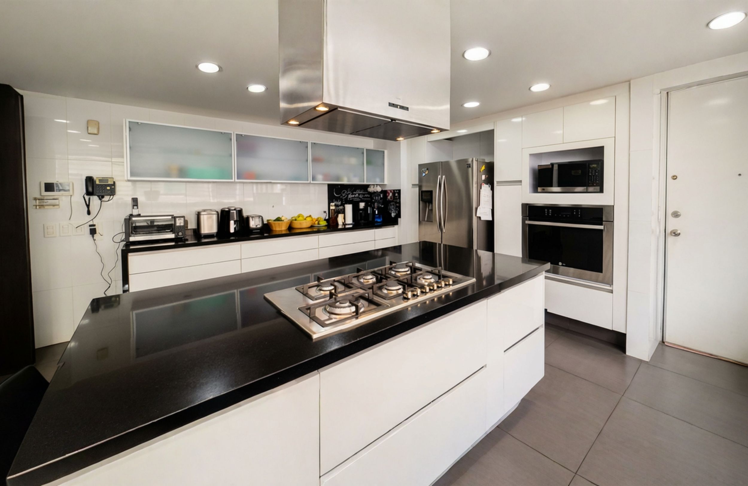 Penthouse with private jacuzzi, terrace, and fire pit, for sale, Polanco, Mexico City