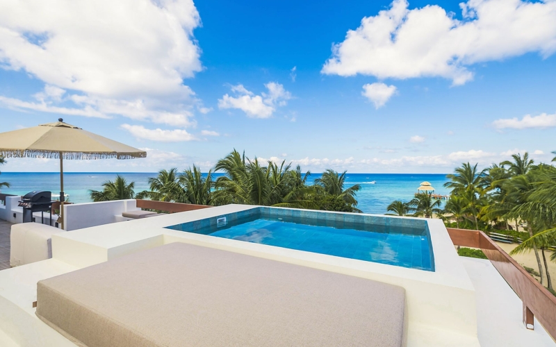 Furnished beachfront penthouse, Zona Hotelera Sur, Cozumel