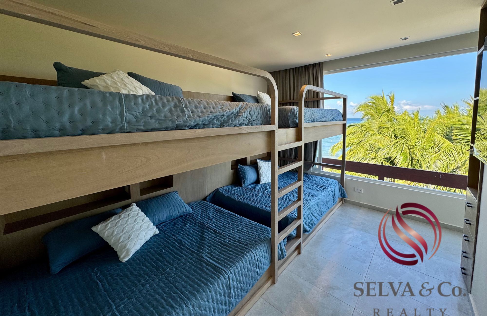 Oceanfront Penthouse, Common Pool, Cinema, Pre-construction, Sea Boardwalk, Cozumel