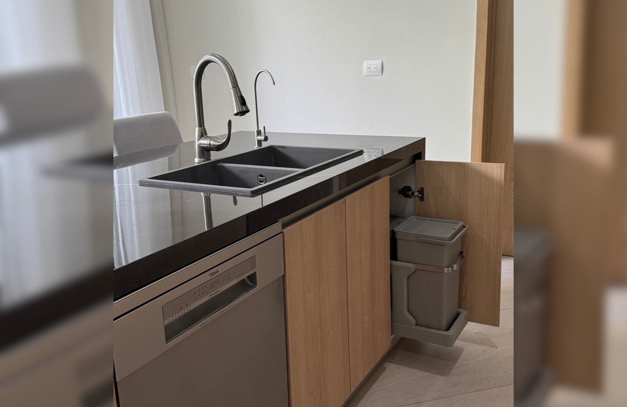 House with studio and private pool for sale, Xpu-ha, Quintana Roo