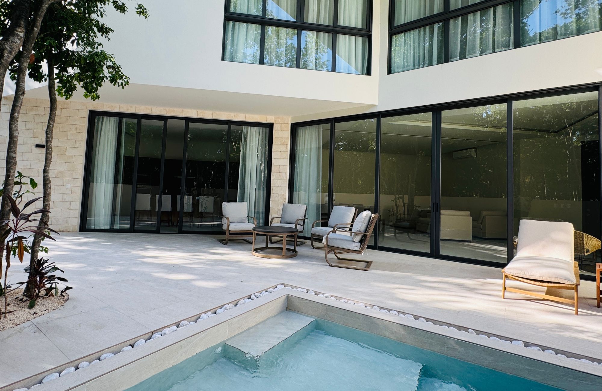 House with studio and private pool for sale, Xpu-ha, Quintana Roo