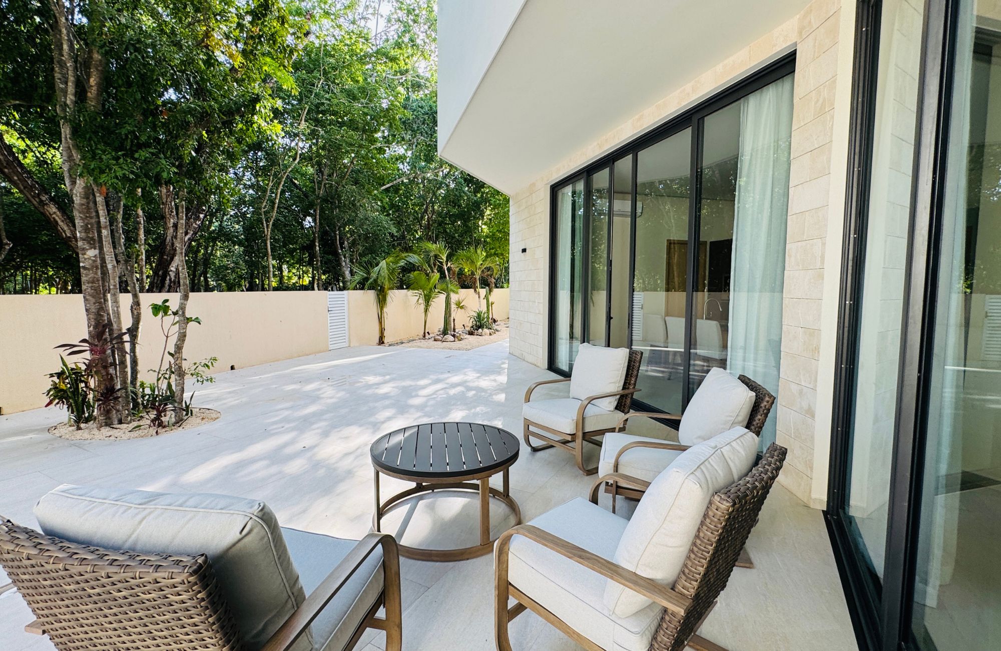 House with studio and private pool for sale, Xpu-ha, Quintana Roo