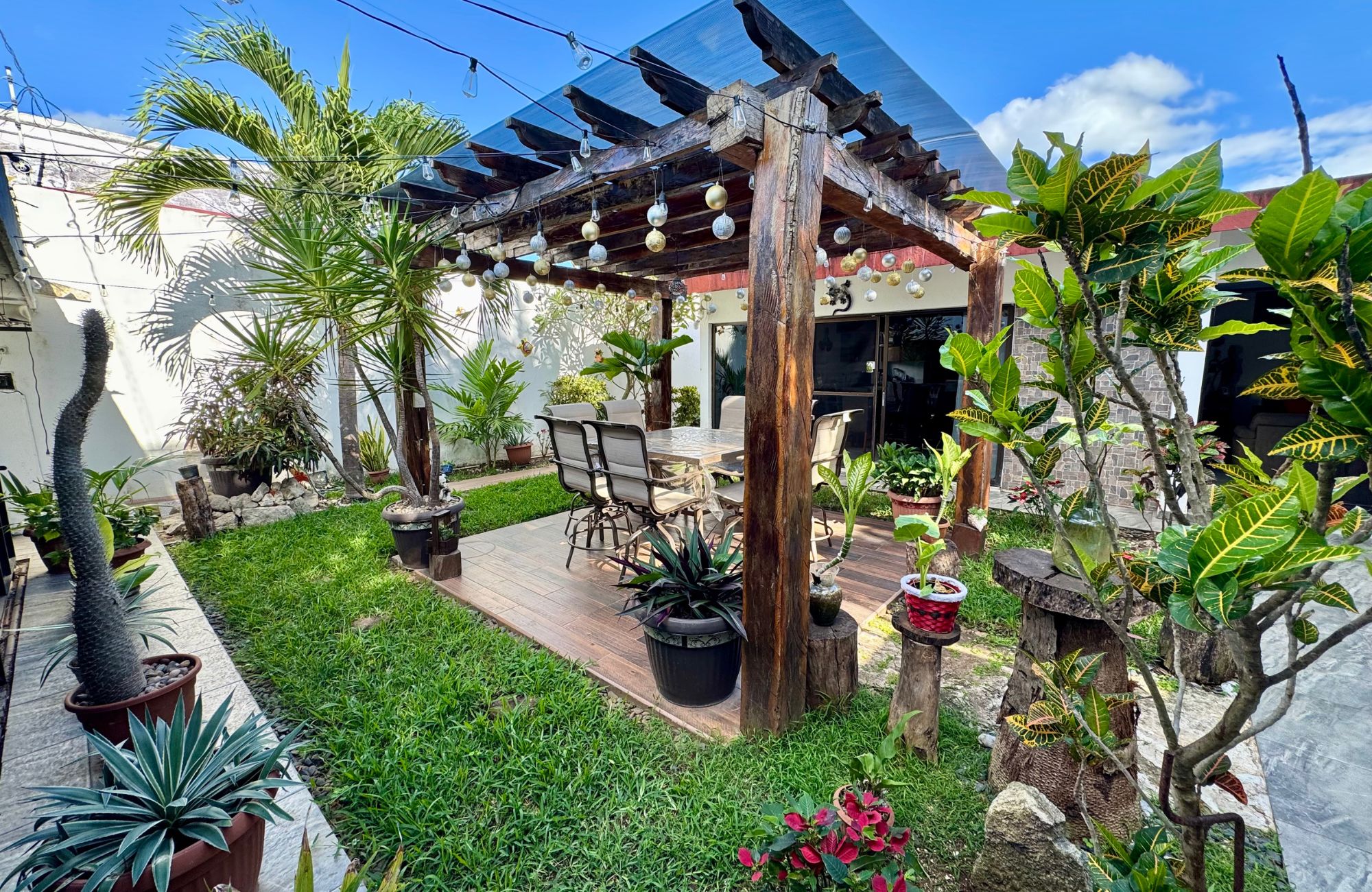 House with Expansion Potential, For Sale, Adolfo L&oacute;pez Mateos, Cozumel