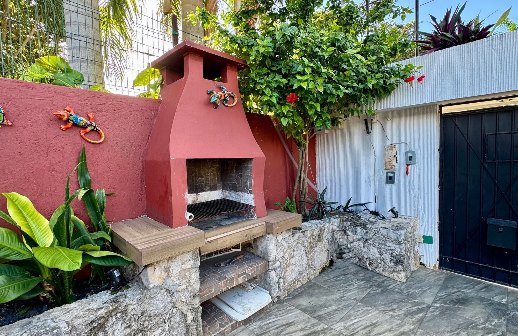 House with Expansion Potential, For Sale, Adolfo L&oacute;pez Mateos, Cozumel