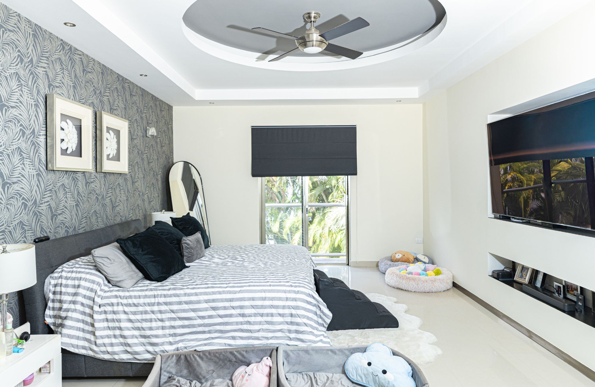 House with terrace, garden and private pool, for sale, Colosio Boulevard, Cancun.