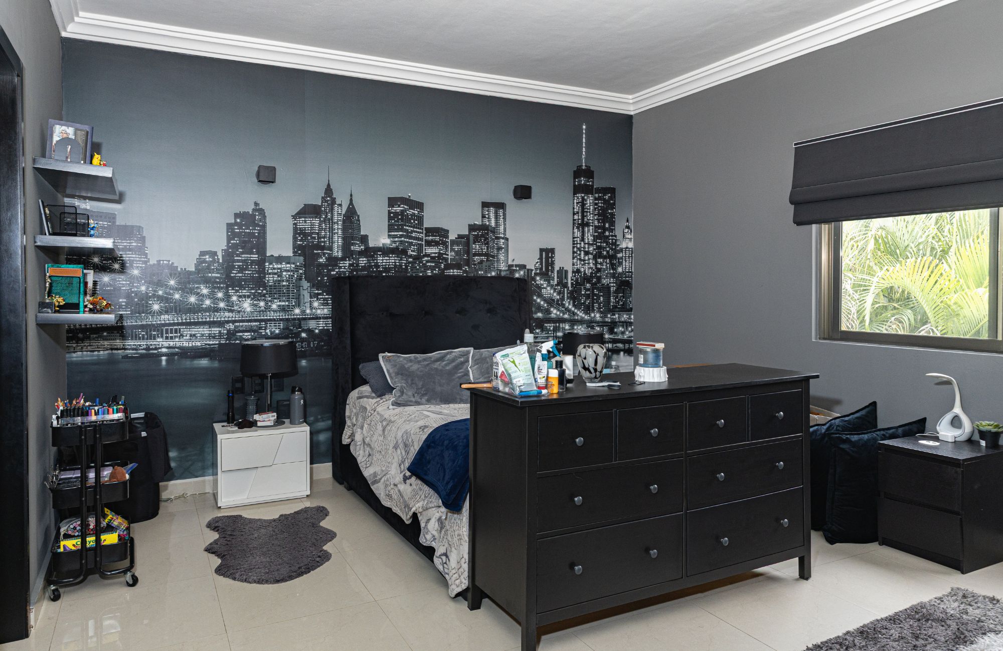 House with terrace, garden and private pool, for sale, Colosio Boulevard, Cancun.