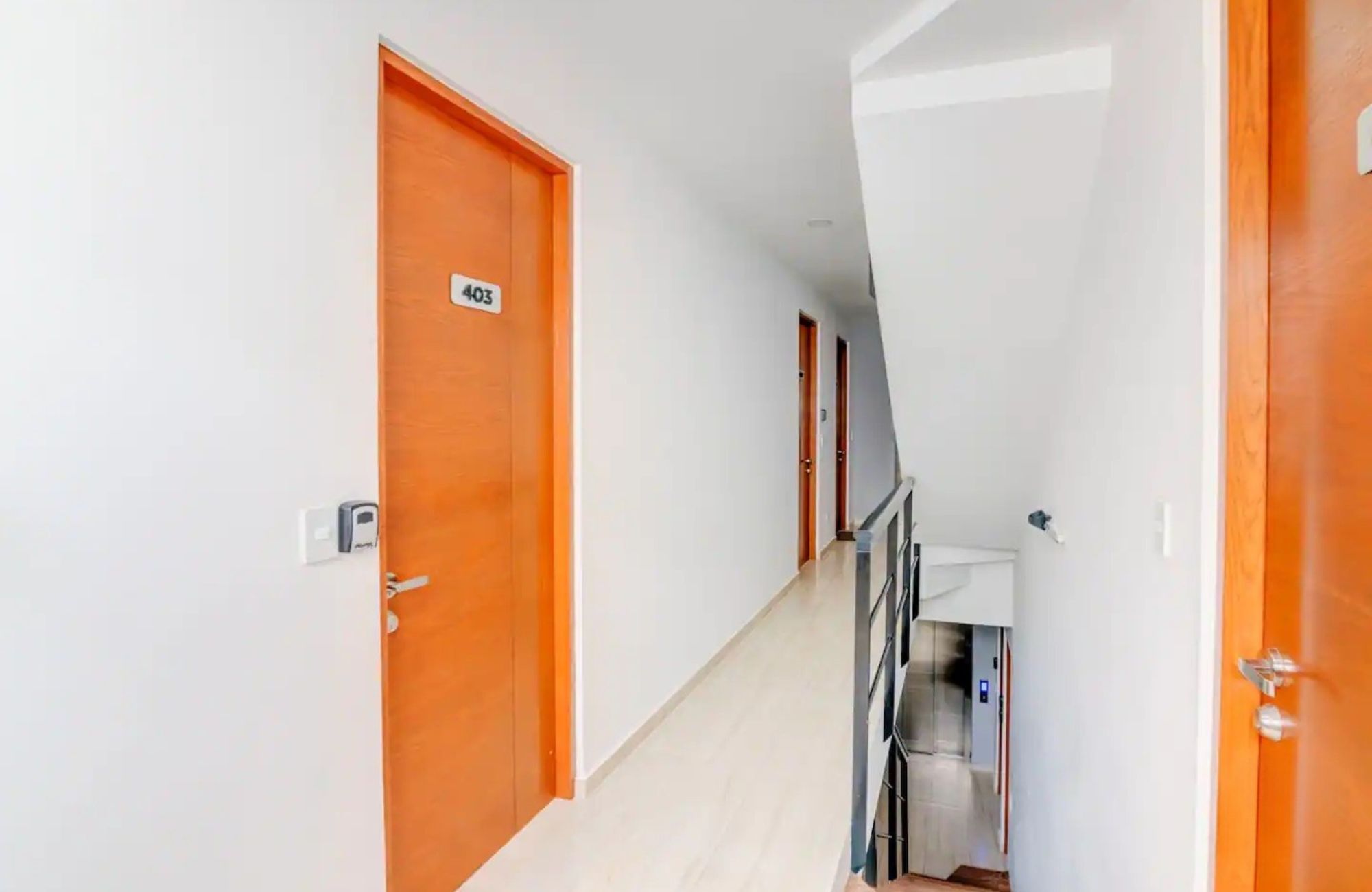 Incre&iacute;ble departamento con terraza privada y vista a la alberca &ndash; Ejido, Playa del Carmen