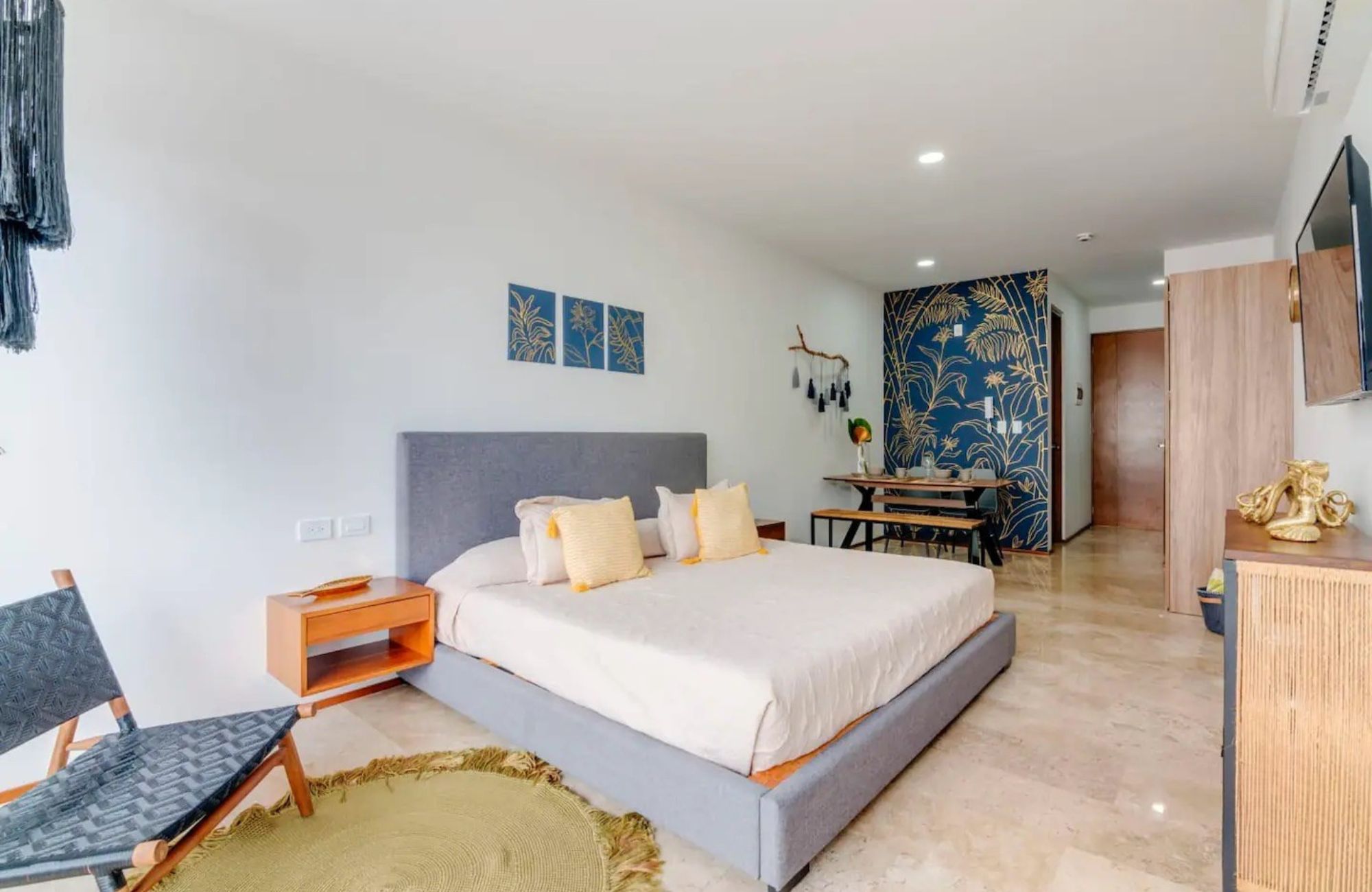 Incre&iacute;ble departamento con terraza privada y vista a la alberca &ndash; Ejido, Playa del Carmen