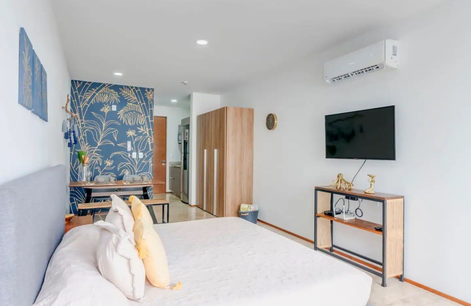 Incre&iacute;ble departamento con terraza privada y vista a la alberca &ndash; Ejido, Playa del Carmen