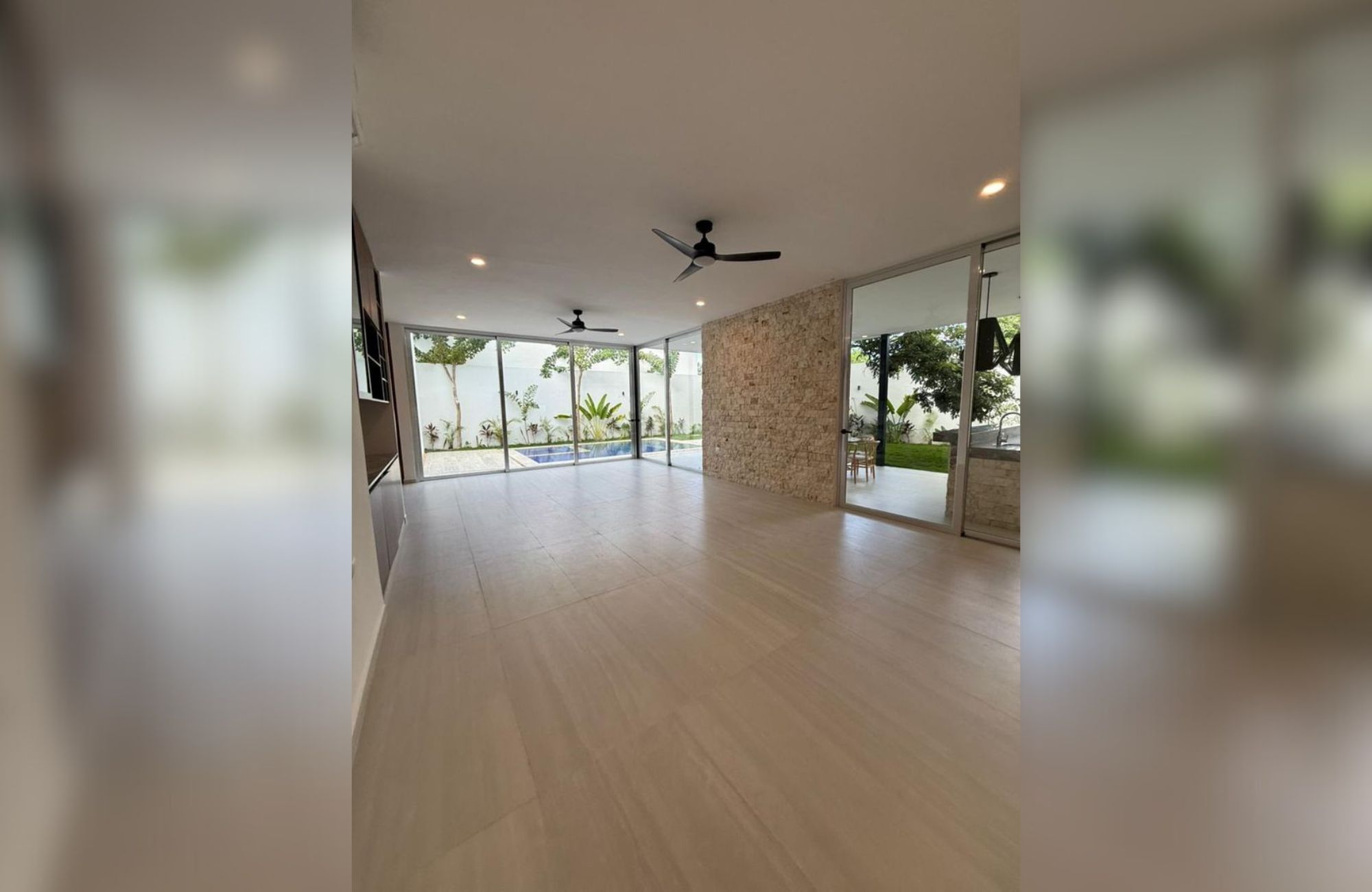 House in a gated community with golf course and clubhouse for sale, Yucat&aacute;n Country Club, M&eacute;rida