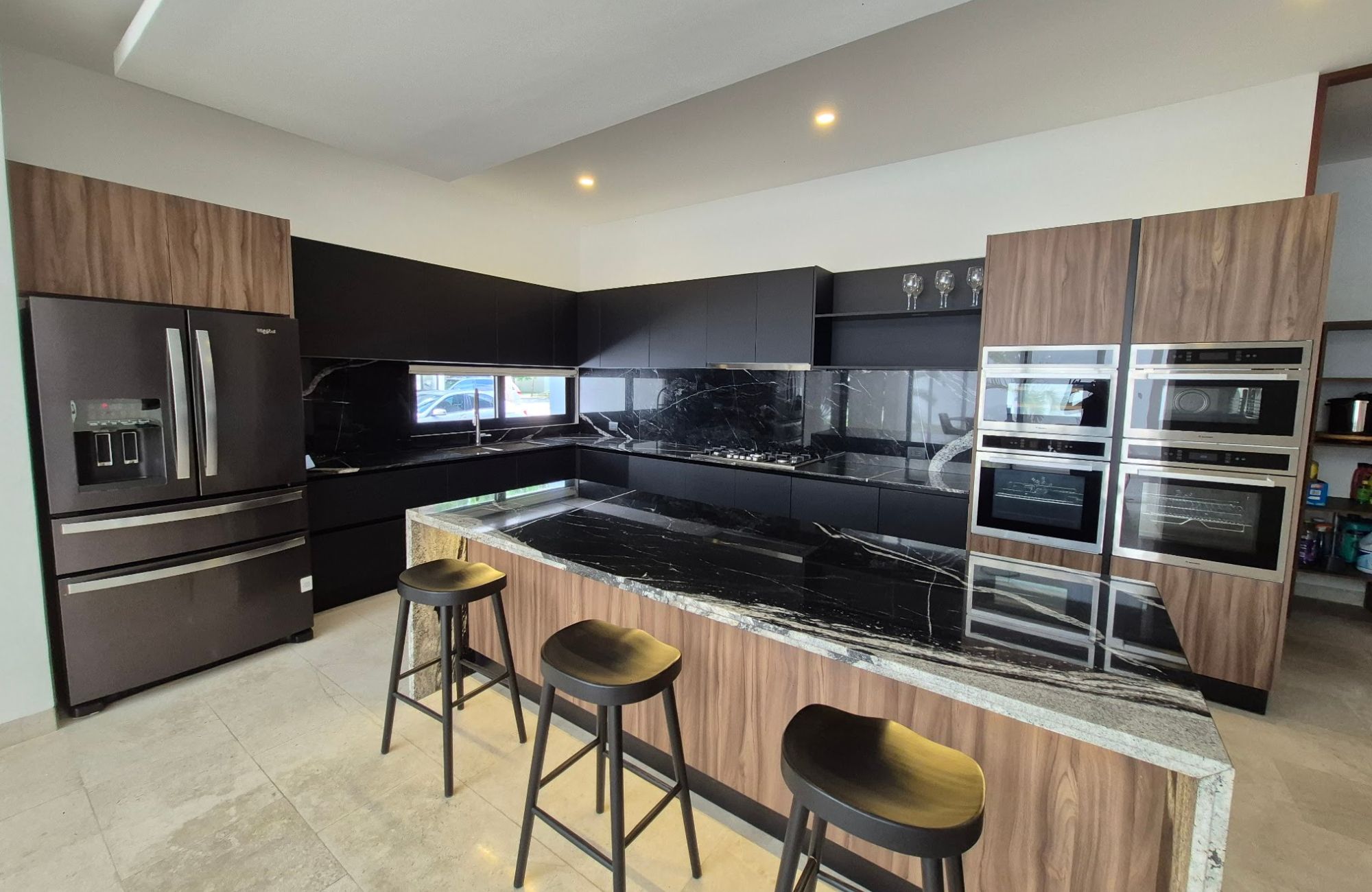 House with Private Pool and Golf Club Access for Sale, North Zone, M&eacute;rida