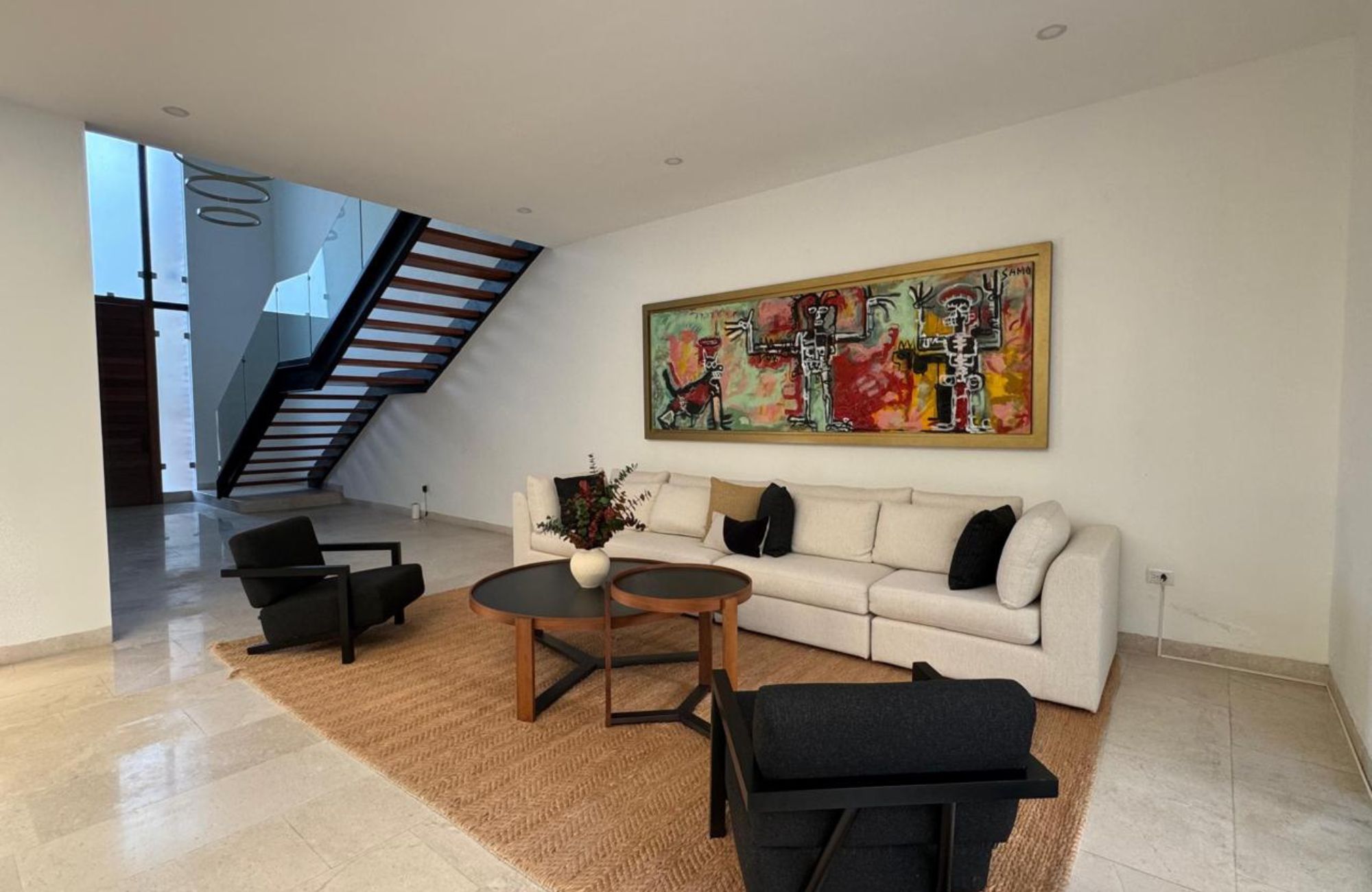 House with Private Pool and Golf Club Access for Sale, North Zone, M&eacute;rida