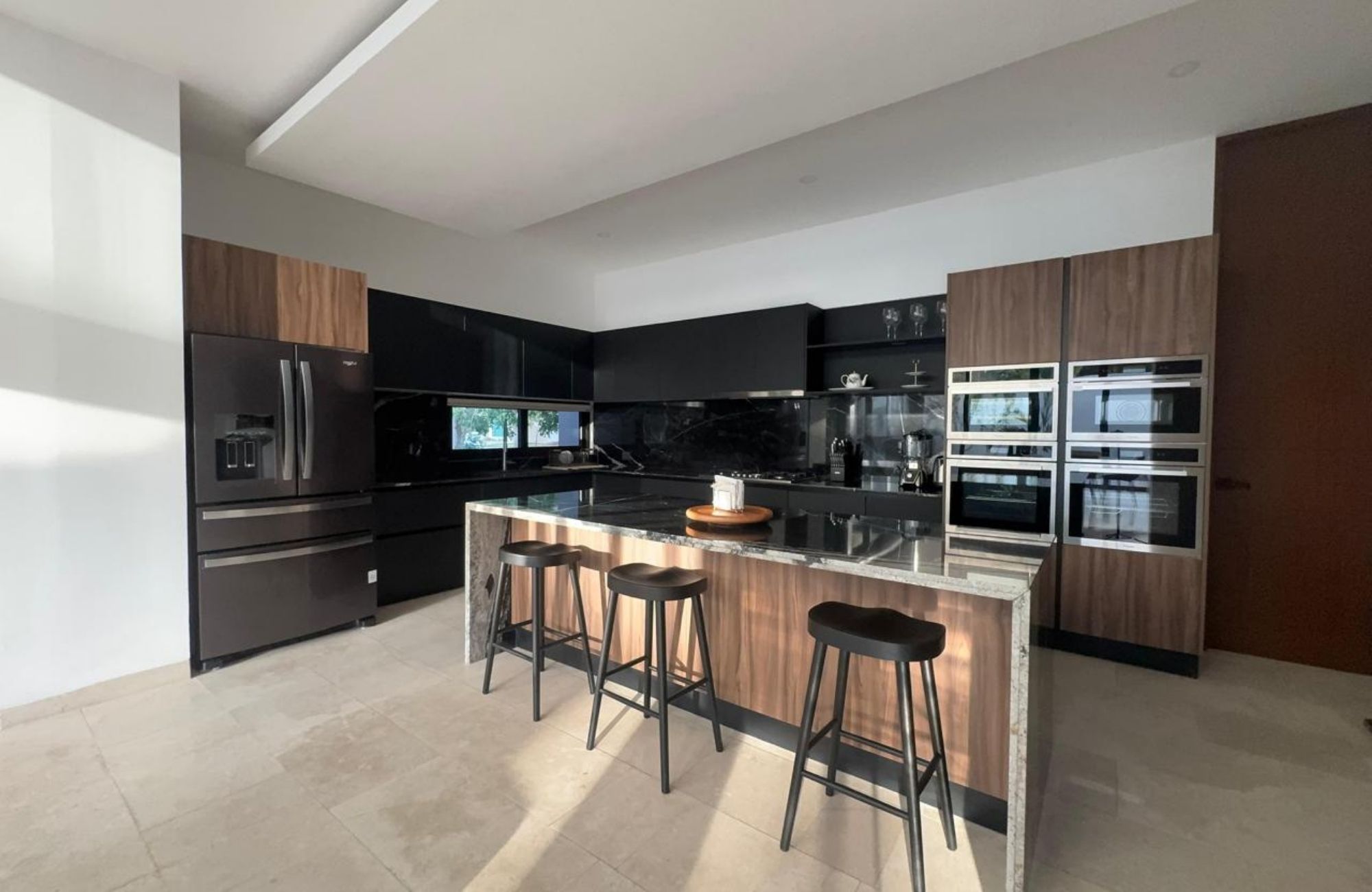 House with Private Pool and Golf Club Access for Sale, North Zone, M&eacute;rida