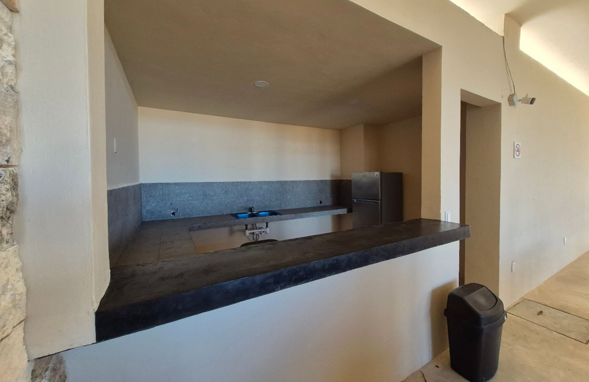 Apartment with private pool and garden, bathtub and vanity room, pet area, cigar lounge, coworking gym and more for sale Merida Norte