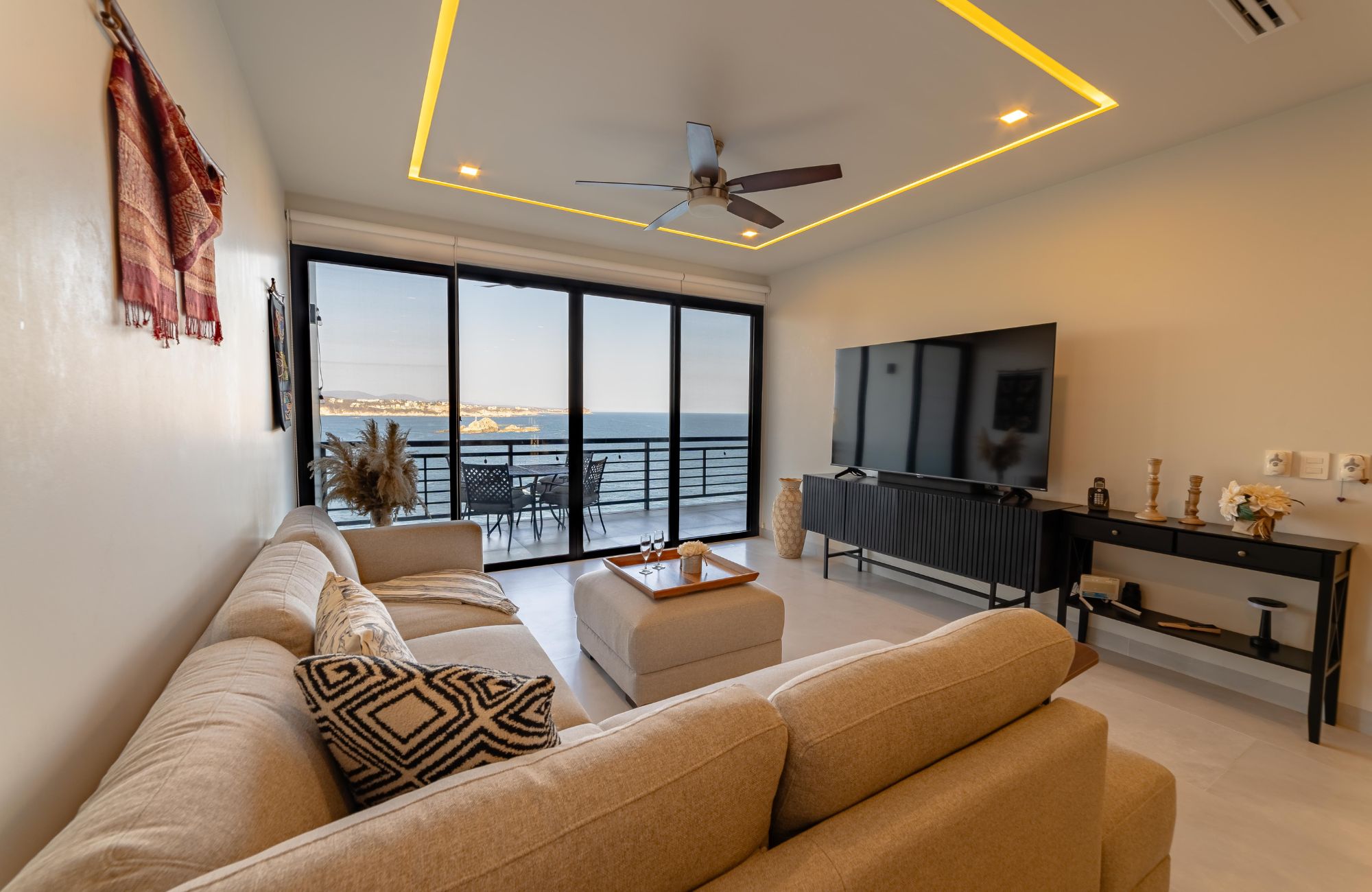 Penthouse with Ocean View and Beach Club for Sale, Cosmo Residences, Huatulco