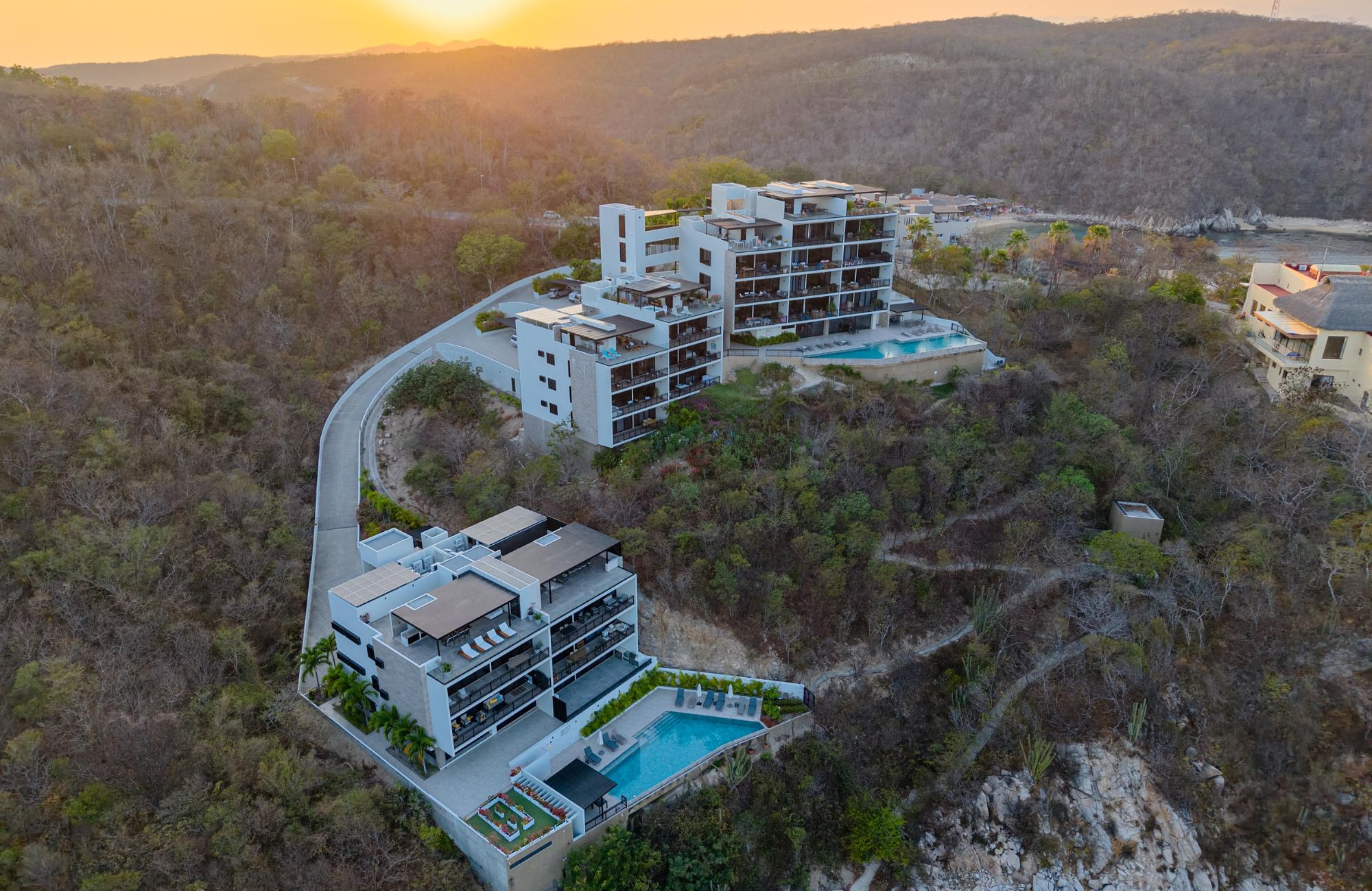 Penthouse with Ocean View and Beach Club for Sale, Cosmo Residences, Huatulco