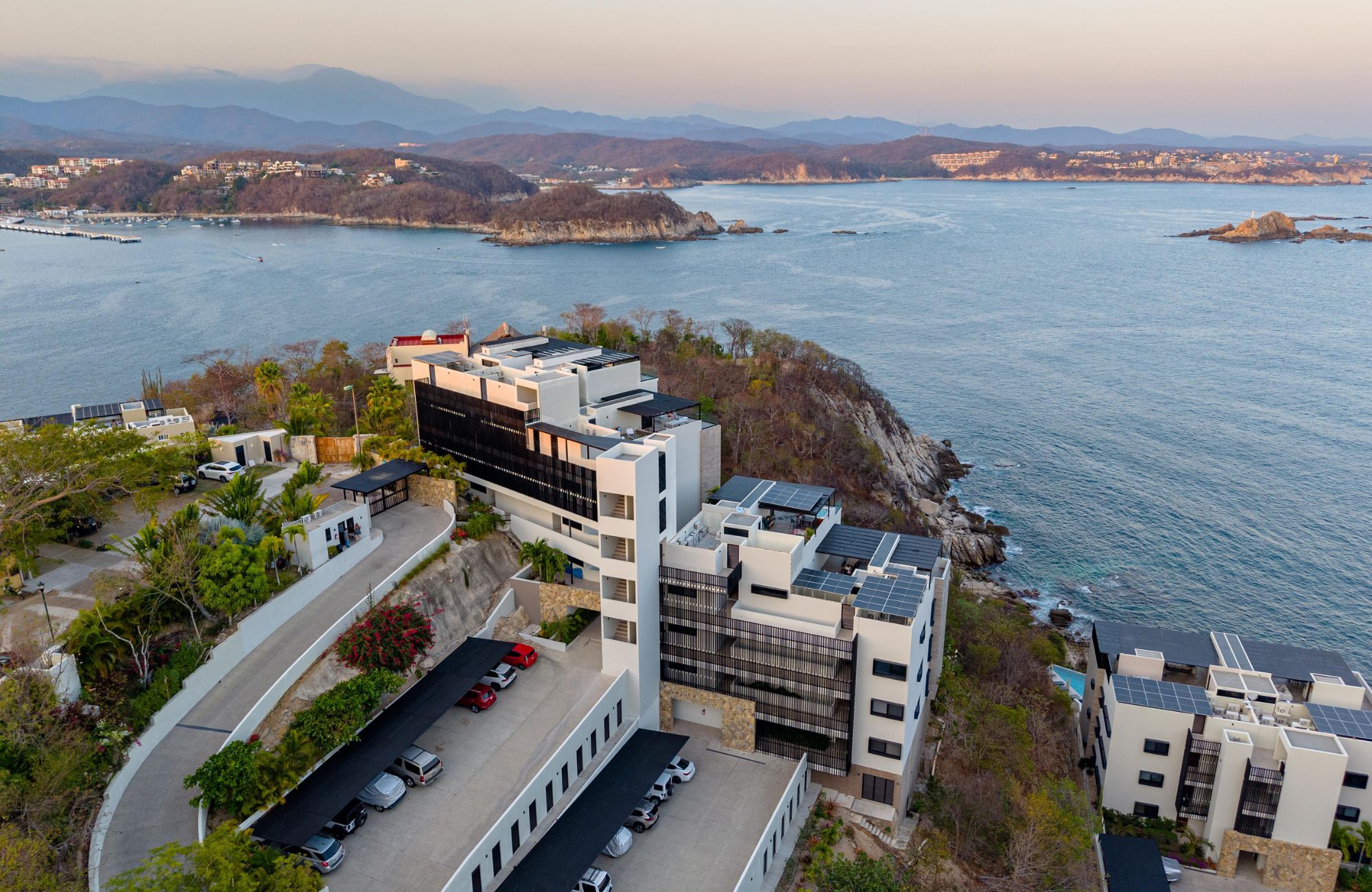 Penthouse with Ocean View and Beach Club for Sale, Cosmo Residences, Huatulco