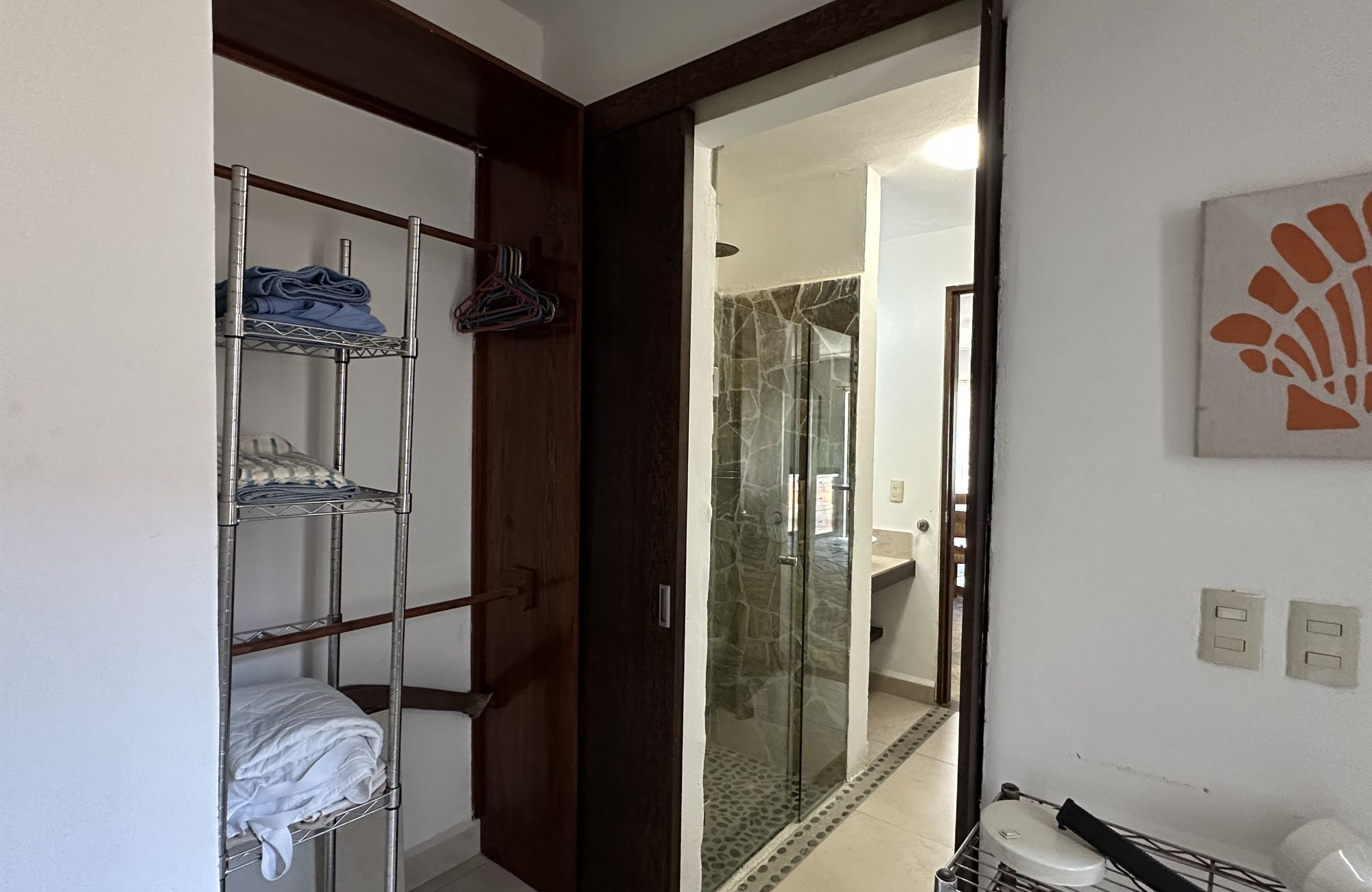Fully furnished hotel-style suite for sale, Santa Cruz, Huatulco