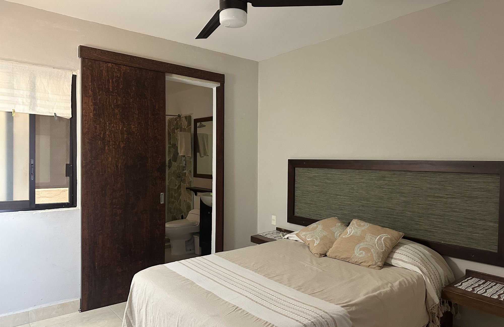Fully furnished hotel-style suite for sale, Santa Cruz, Huatulco