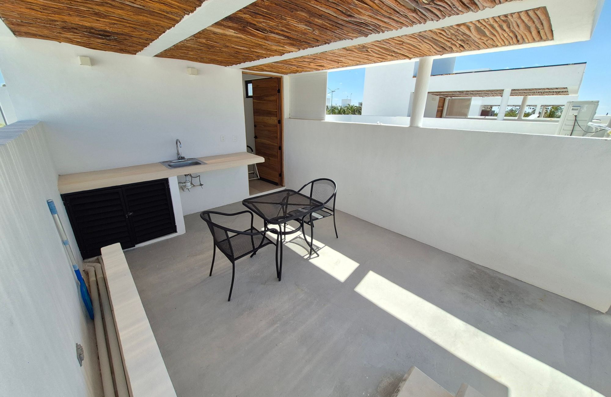 Villa with Direct Beach Access for Sale, Chicxulub, Yucat&aacute;n