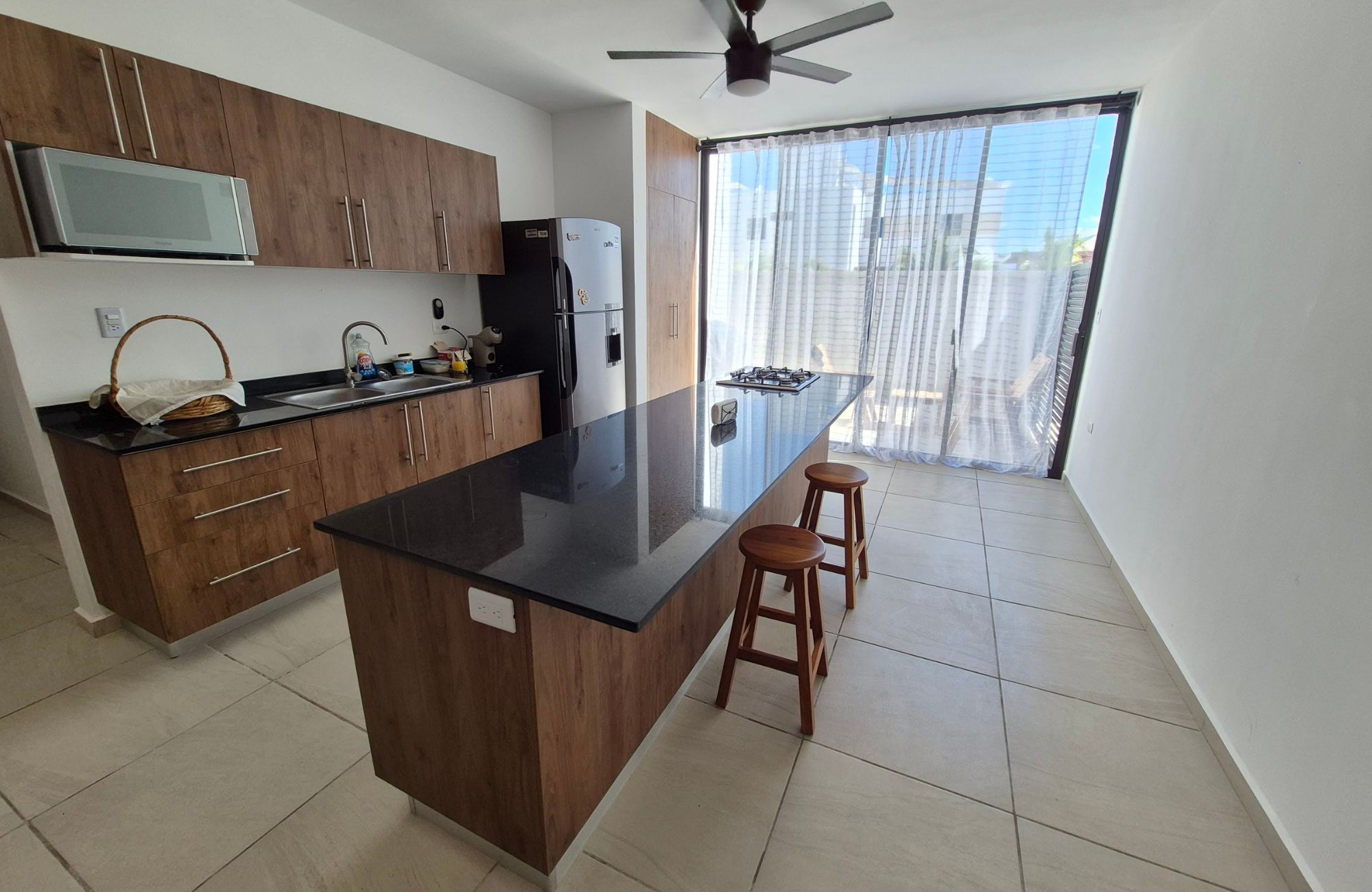 Villa with Direct Beach Access for Sale, Chicxulub, Yucat&aacute;n