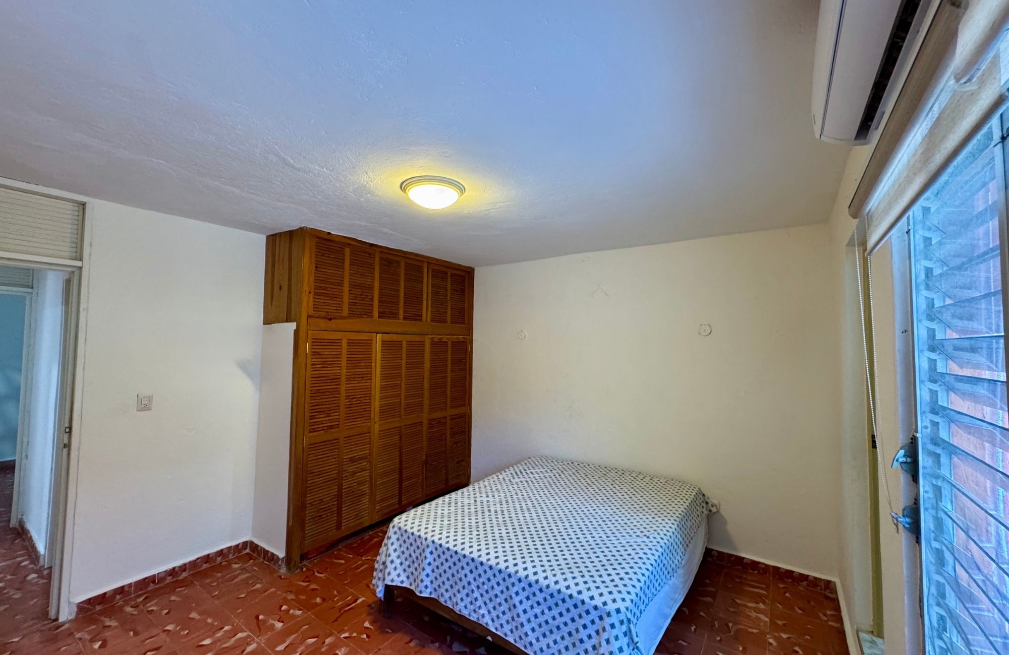 Casa con alberca privada, PRECIO DE OPORTUNIDAD, garage, amueblada, cuarto de lavado, en Repobladores, pre-construccion en venta Cozumel